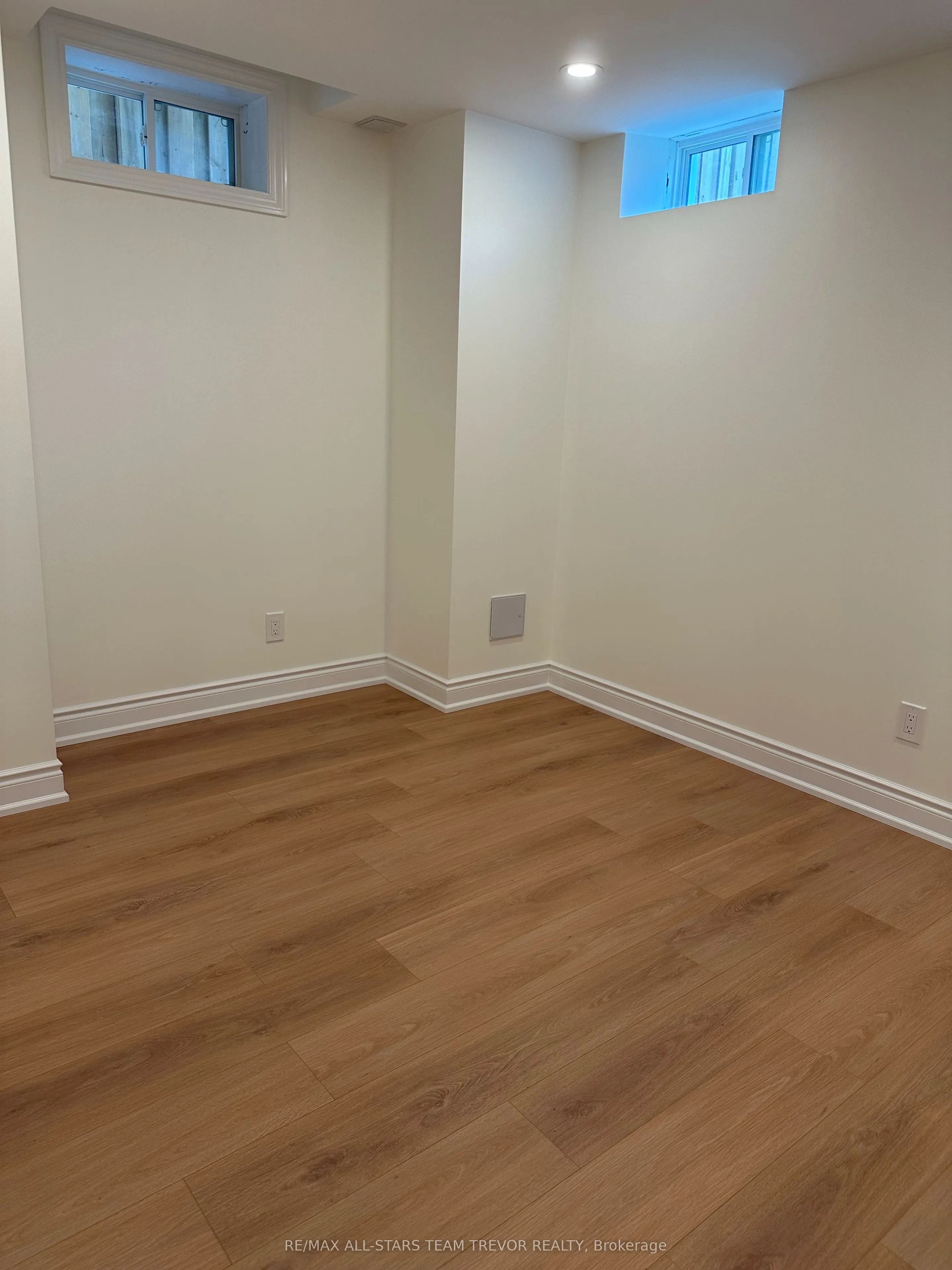 32 Valleo Street #Basement