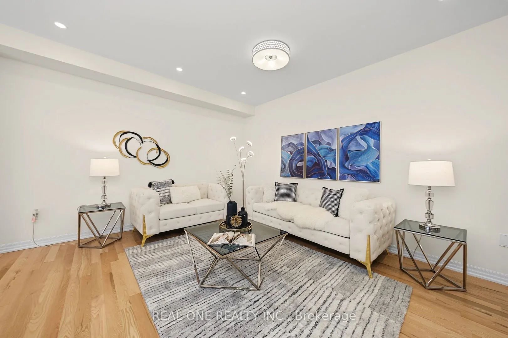67 Tango Crescent