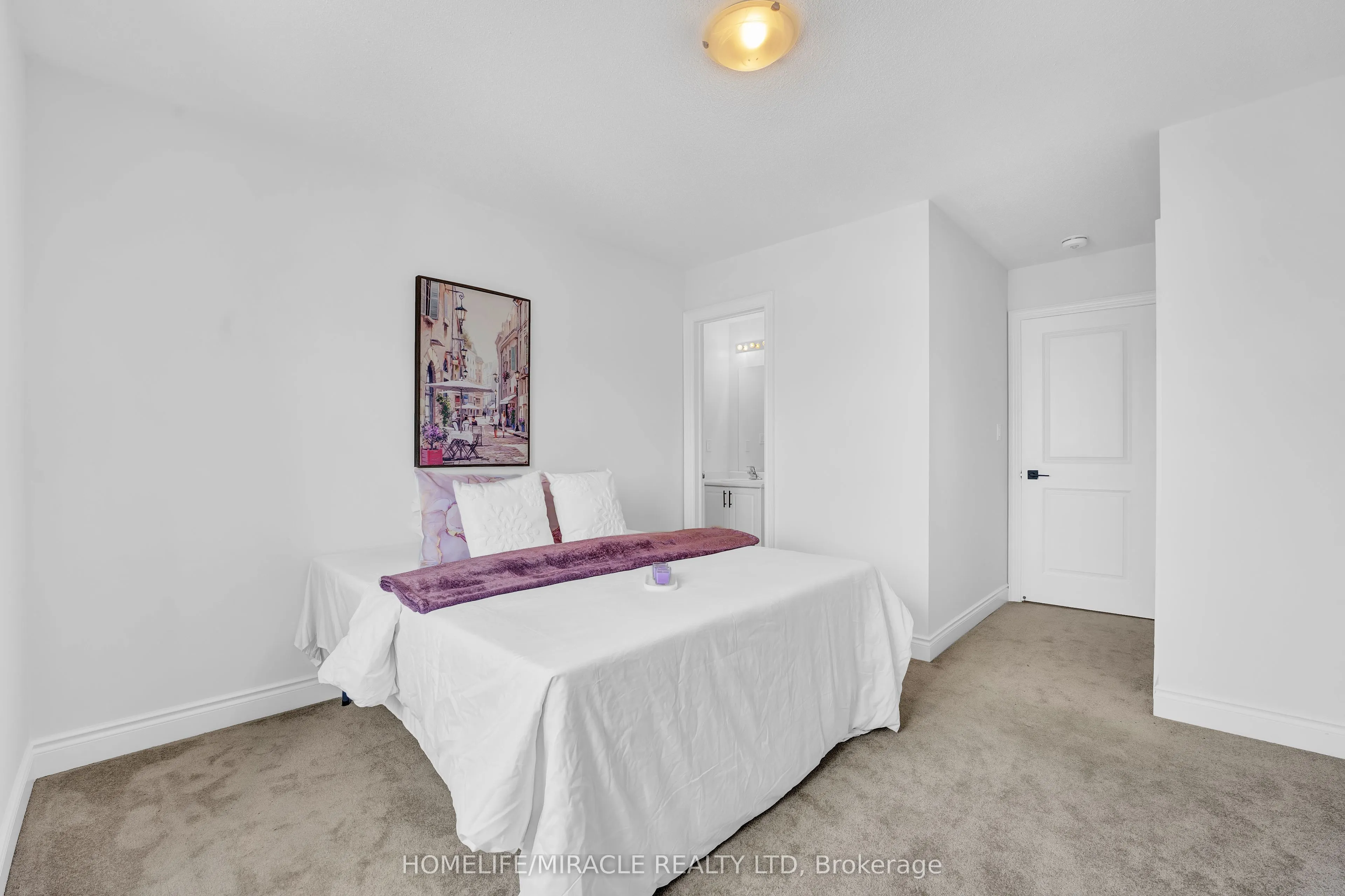 32 Alan Williams Trail