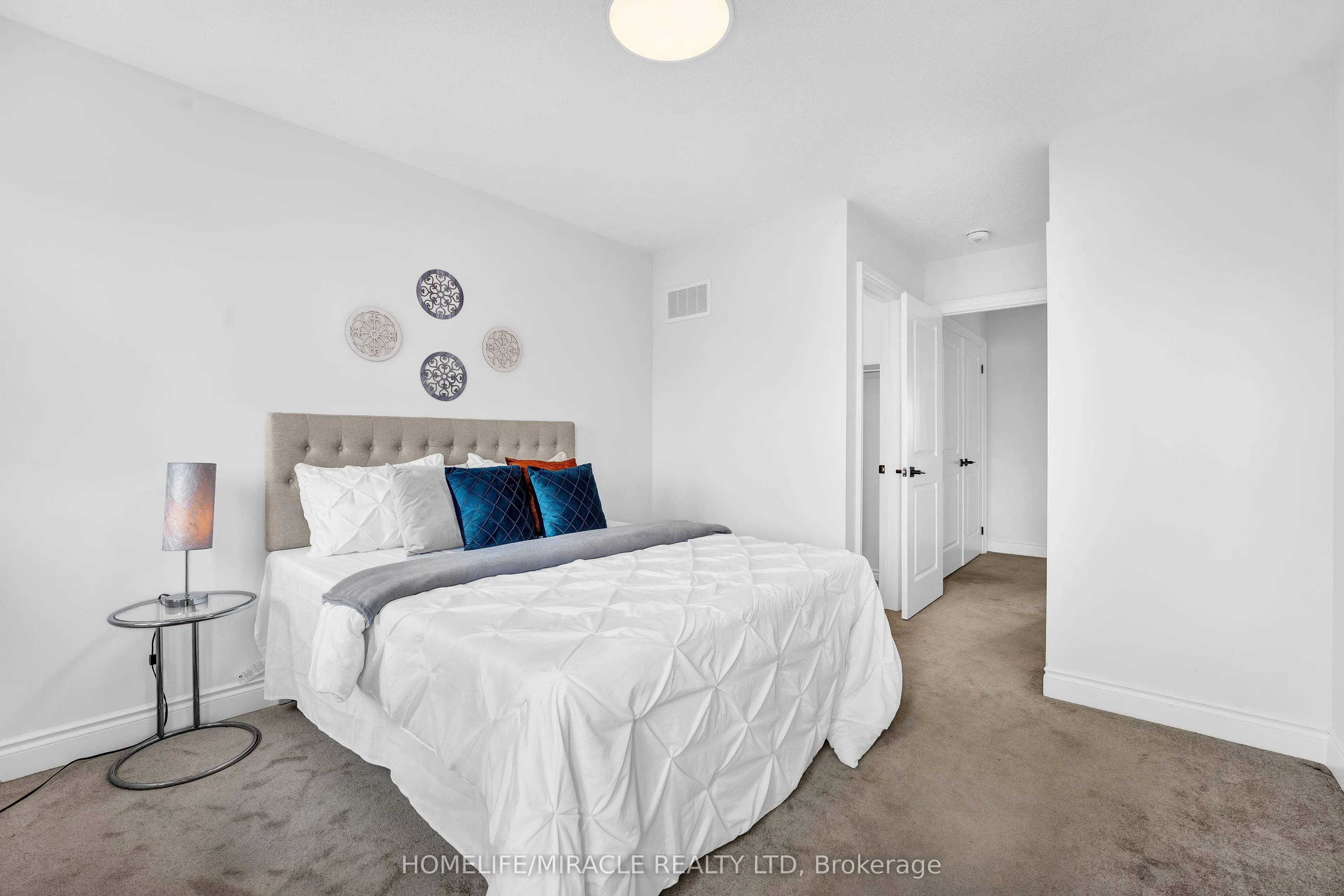 32 Alan Williams Trail