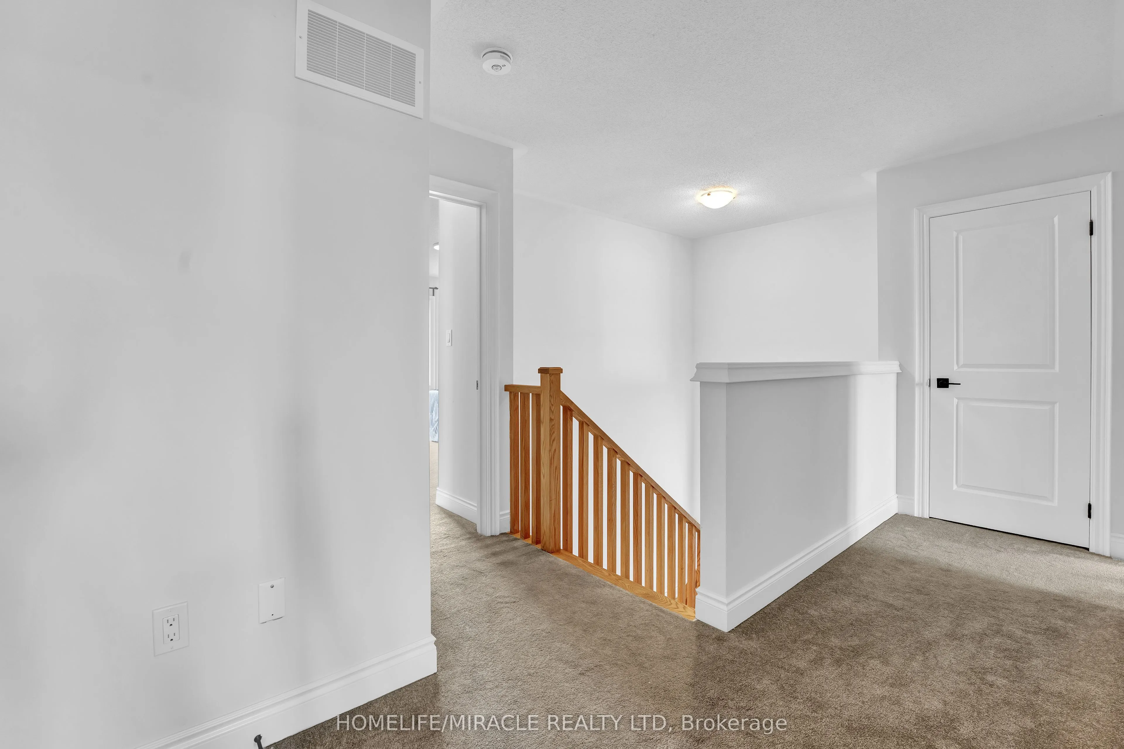 32 Alan Williams Trail
