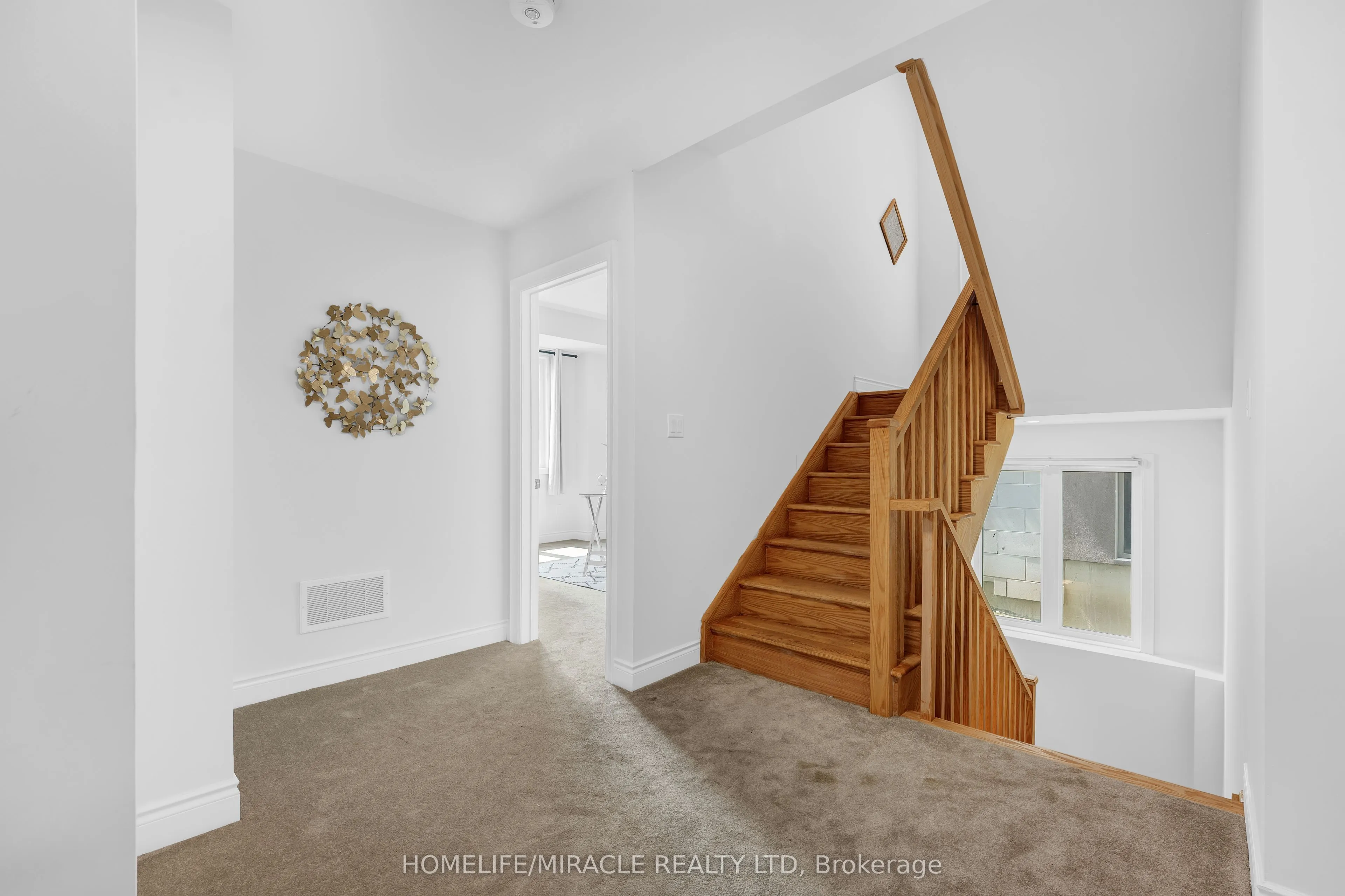 32 Alan Williams Trail