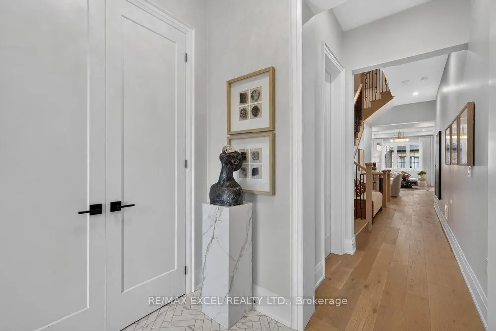 17 Cinquefoil Street