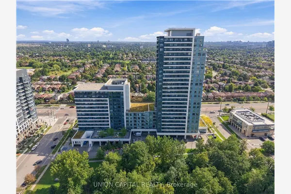 7890 Bathurst Street
