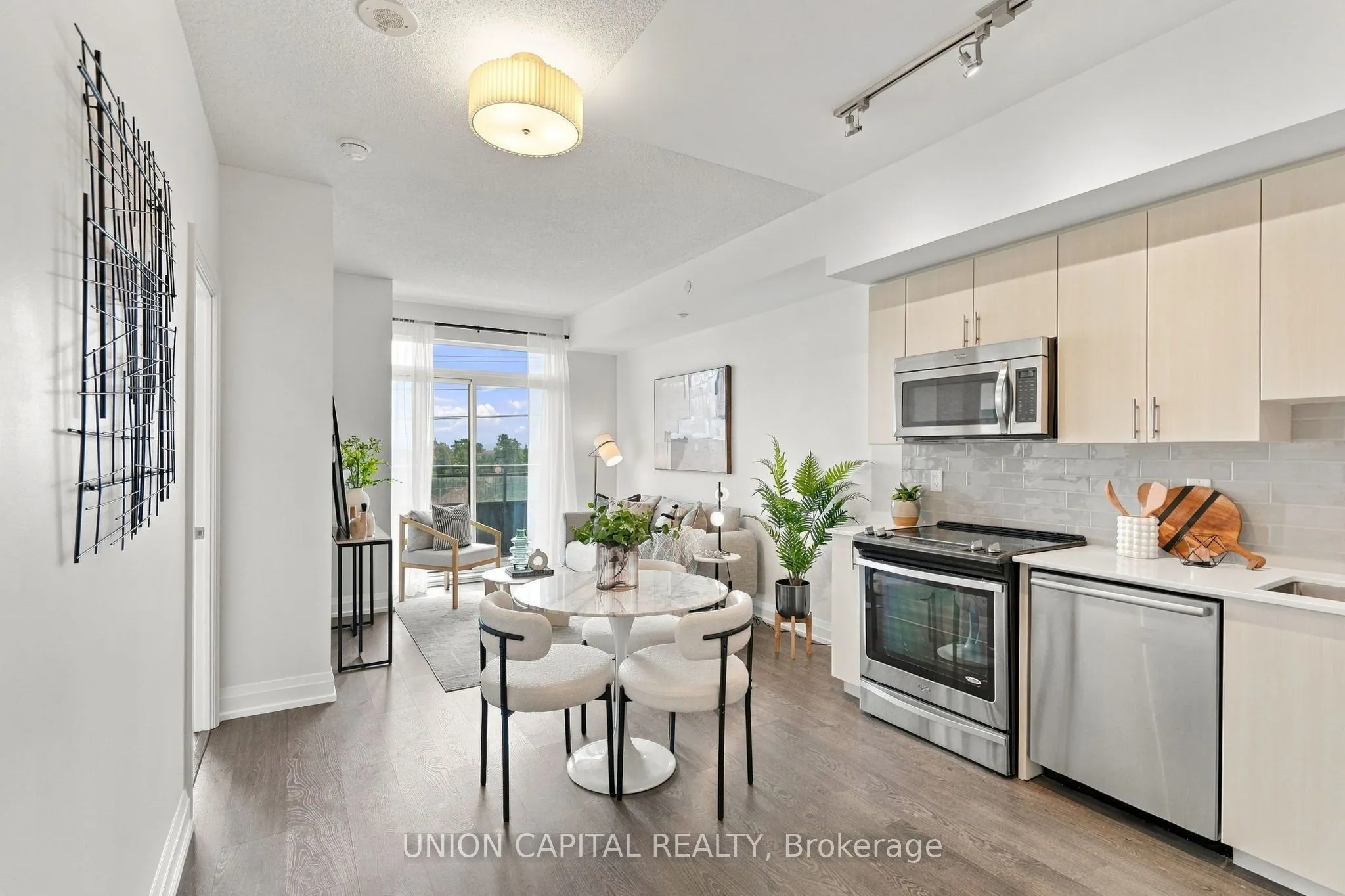 7890 Bathurst Street #412