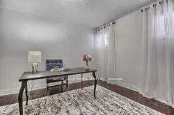 47 Edison Place