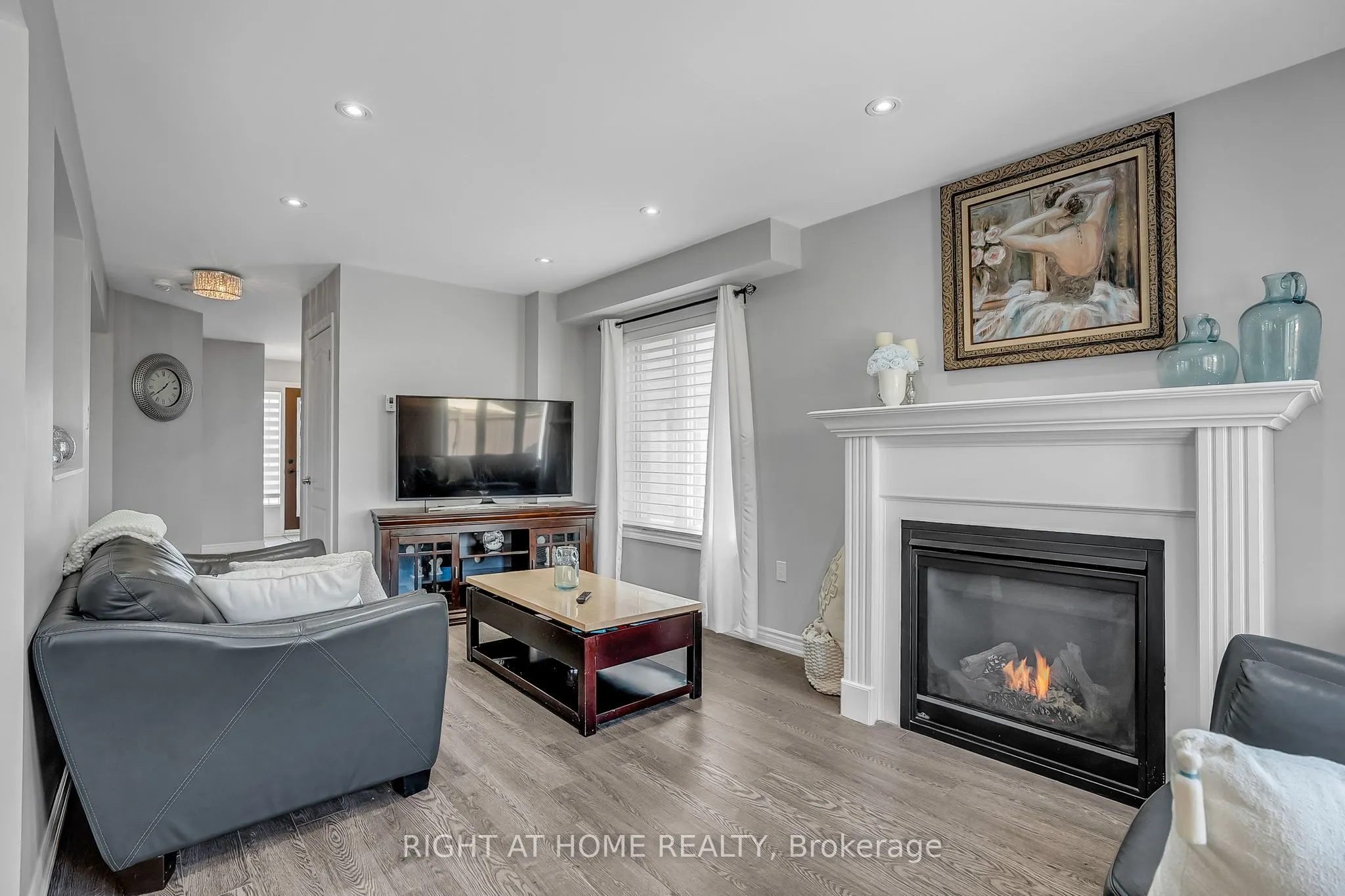 352 Miller Park Avenue