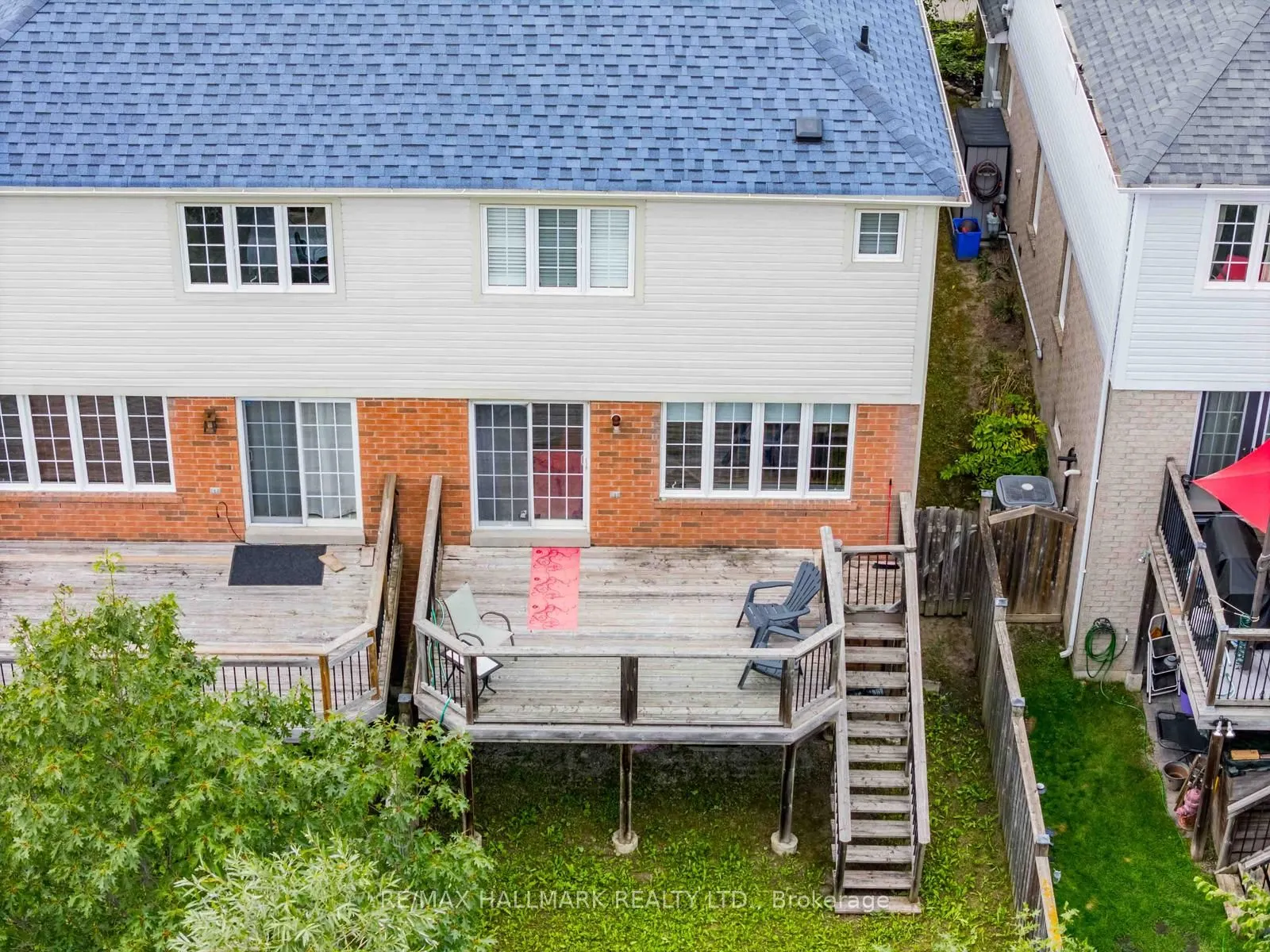 399 Reeves Way Boulevard