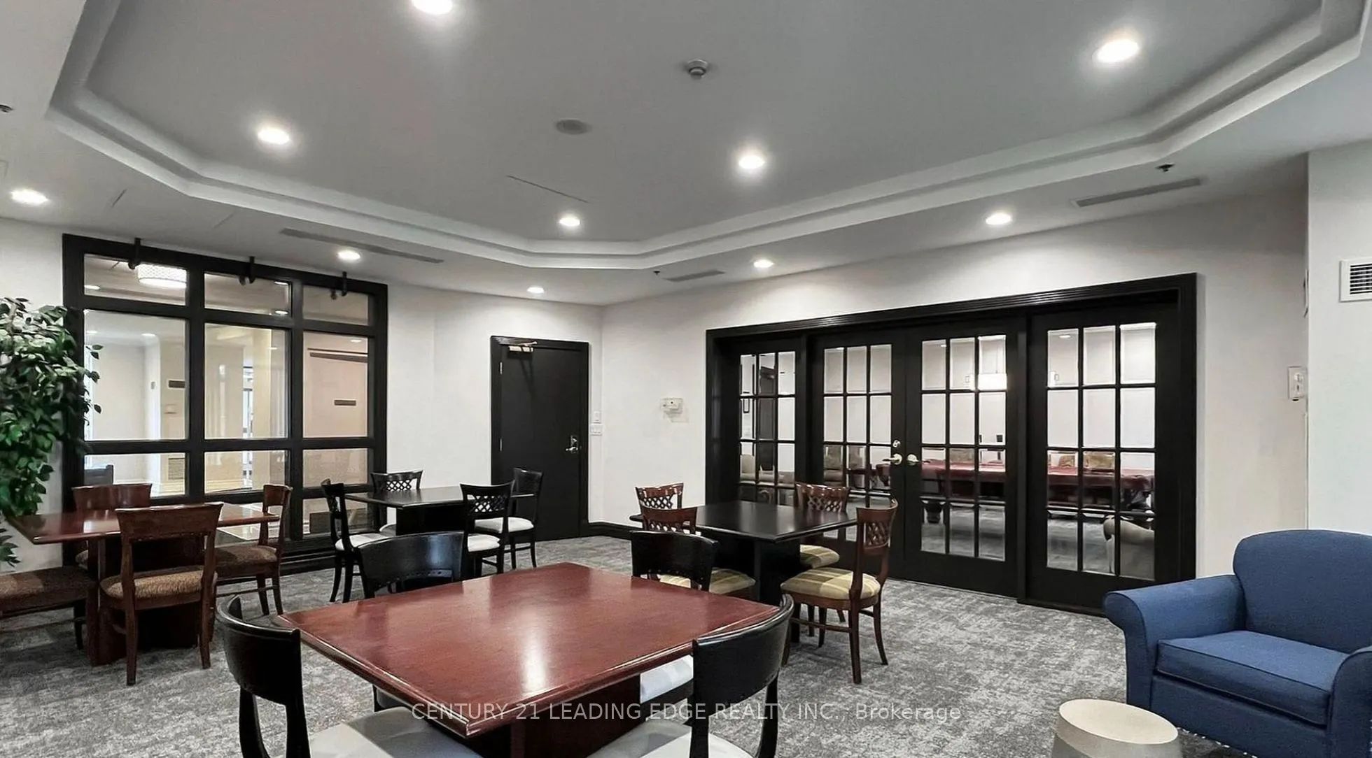 3 Ellesmere Street #726