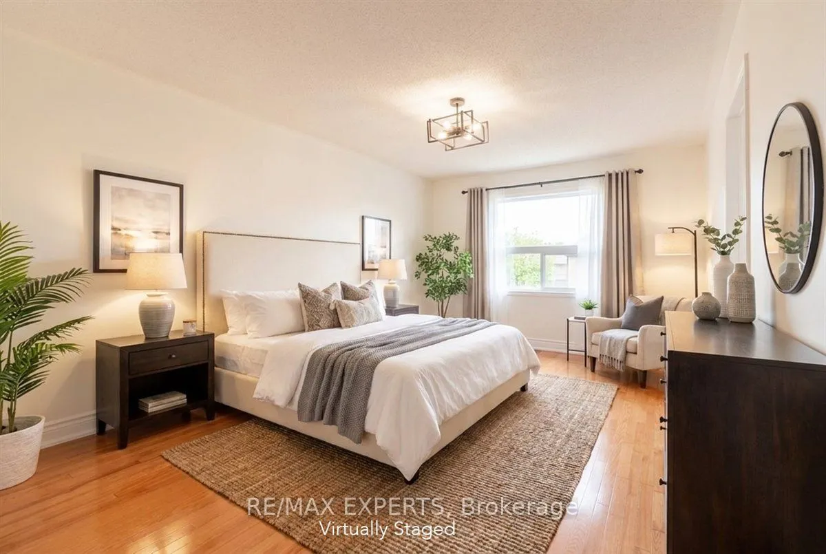 104 Echo Ridge Crescent