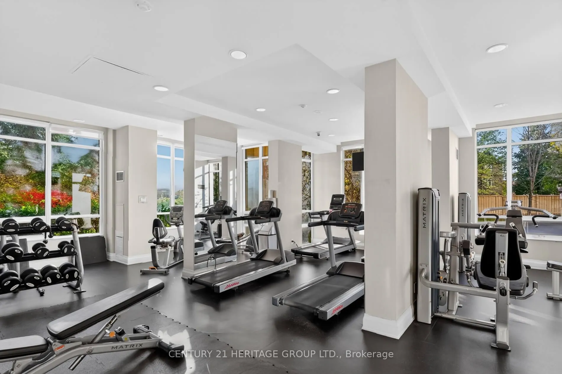 88 Promenade Circle #905