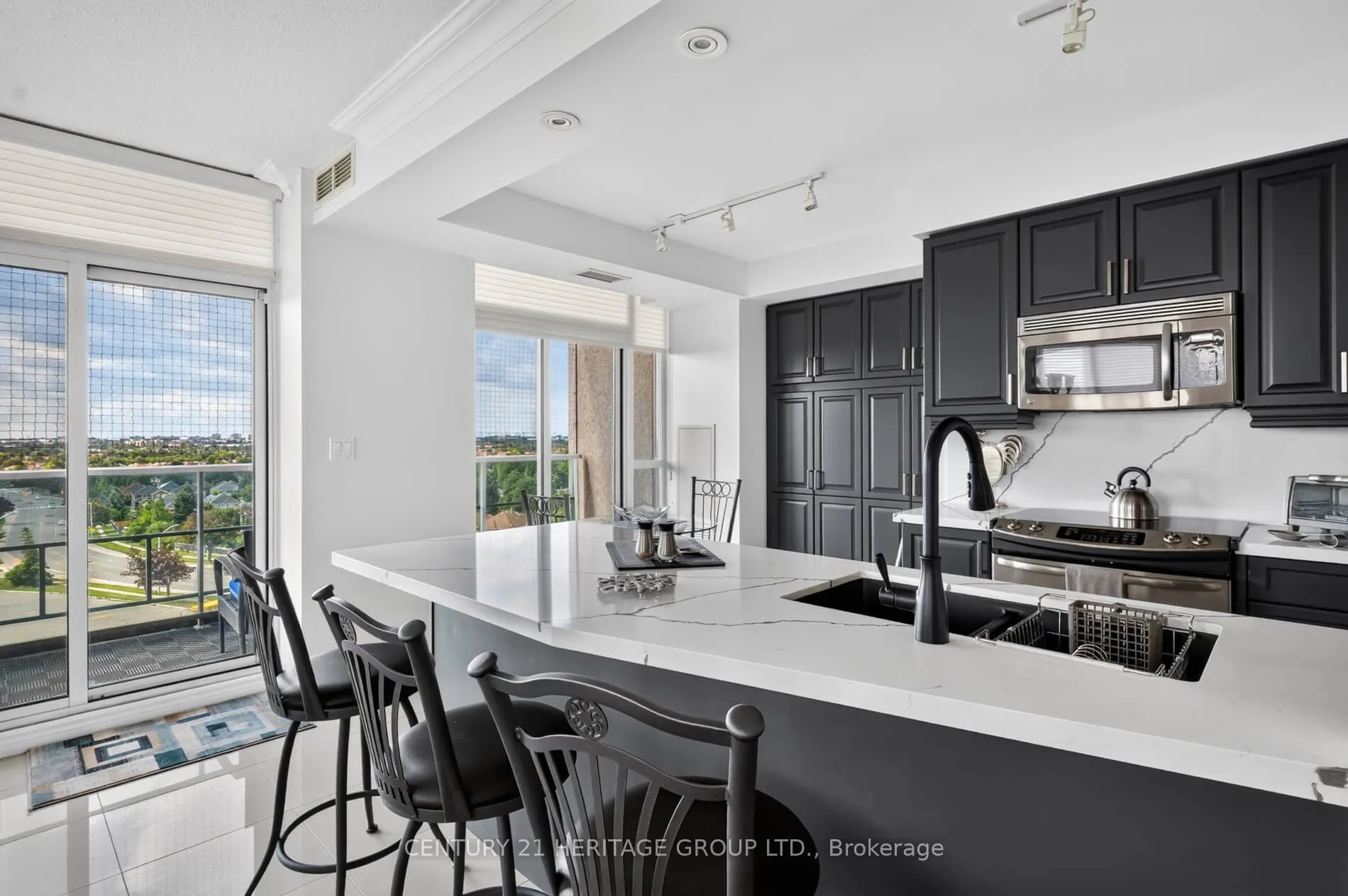 88 Promenade Circle #905