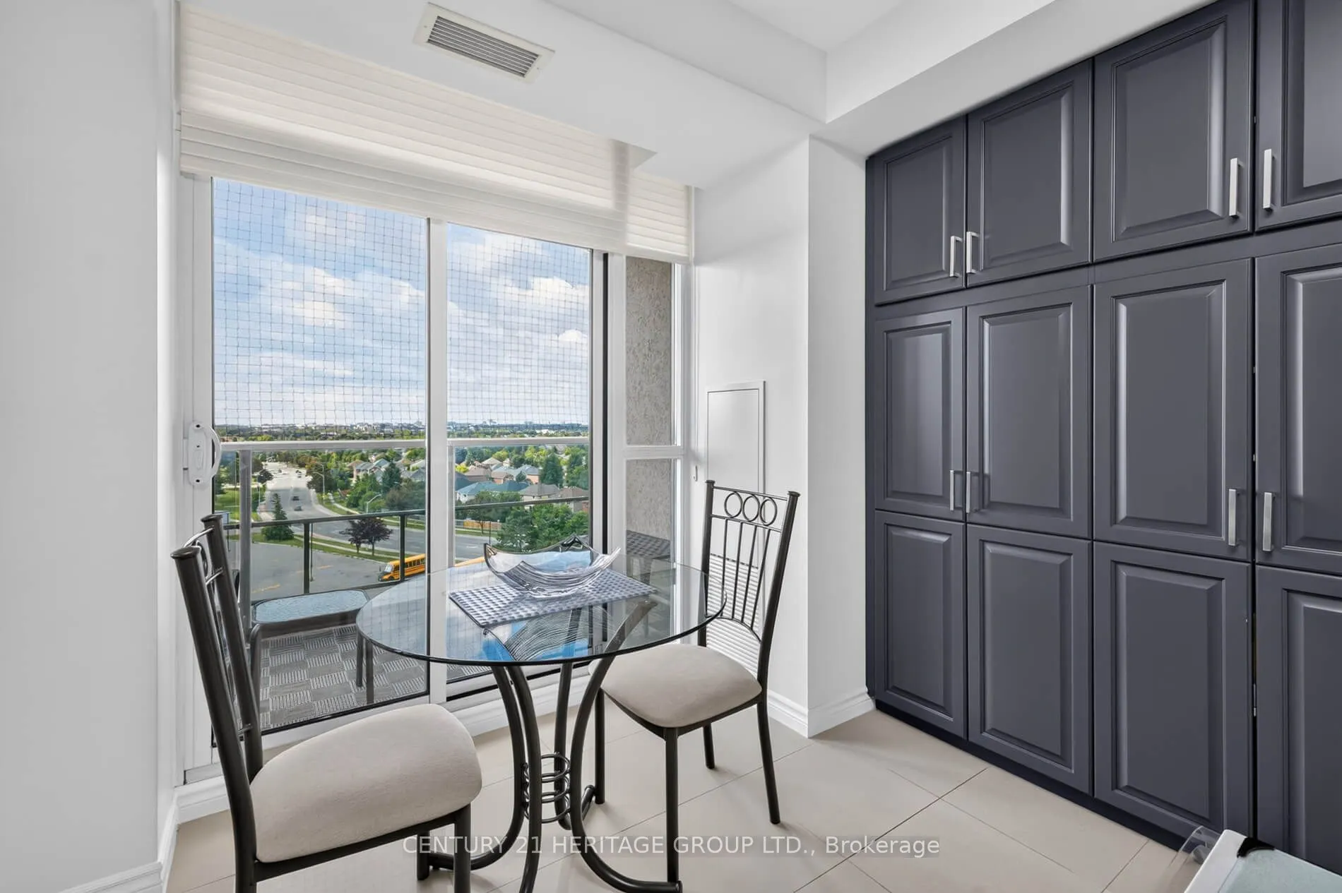 88 Promenade Circle #905