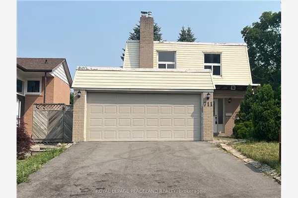 711 Irwin Crescent