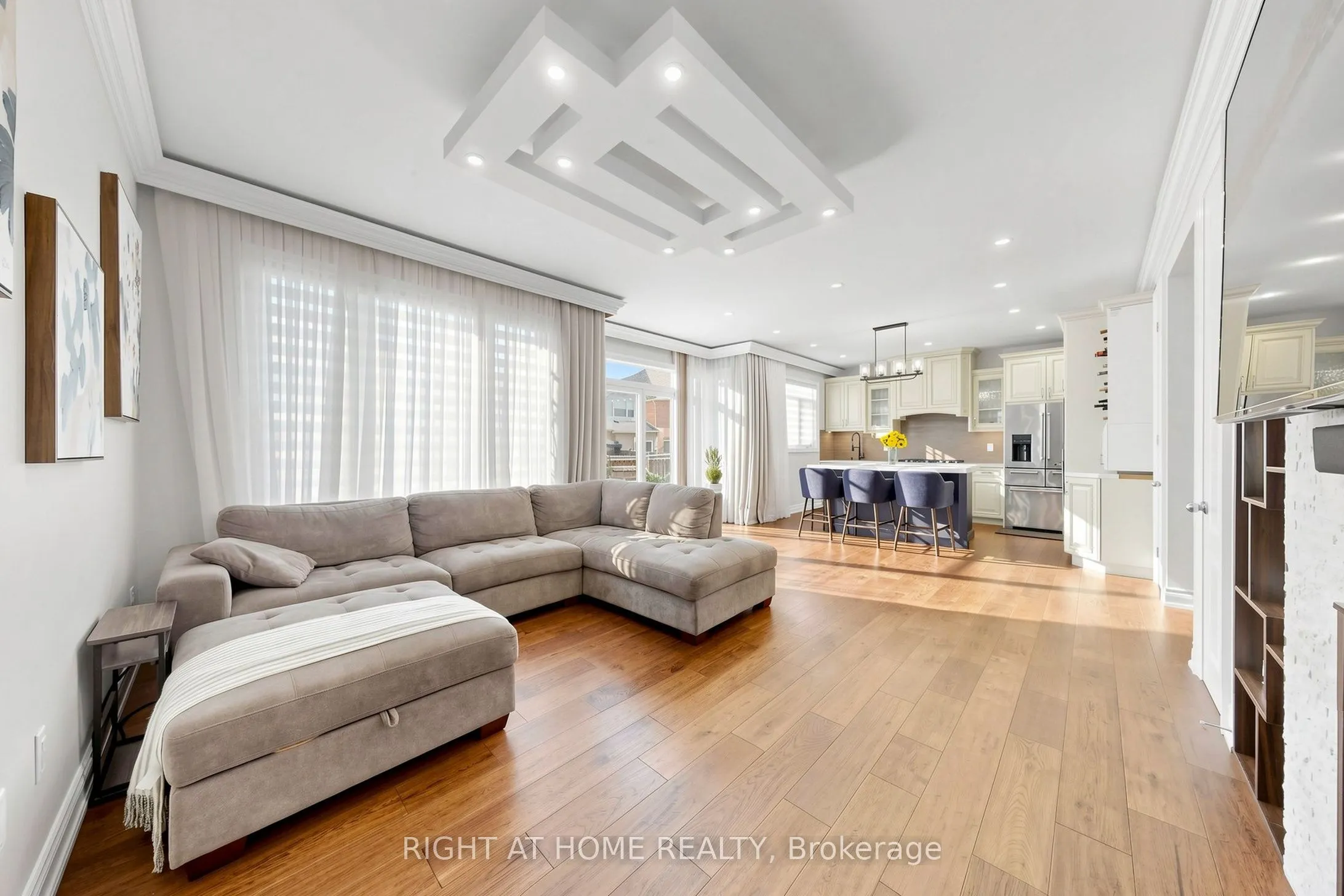 35 Empire Drive