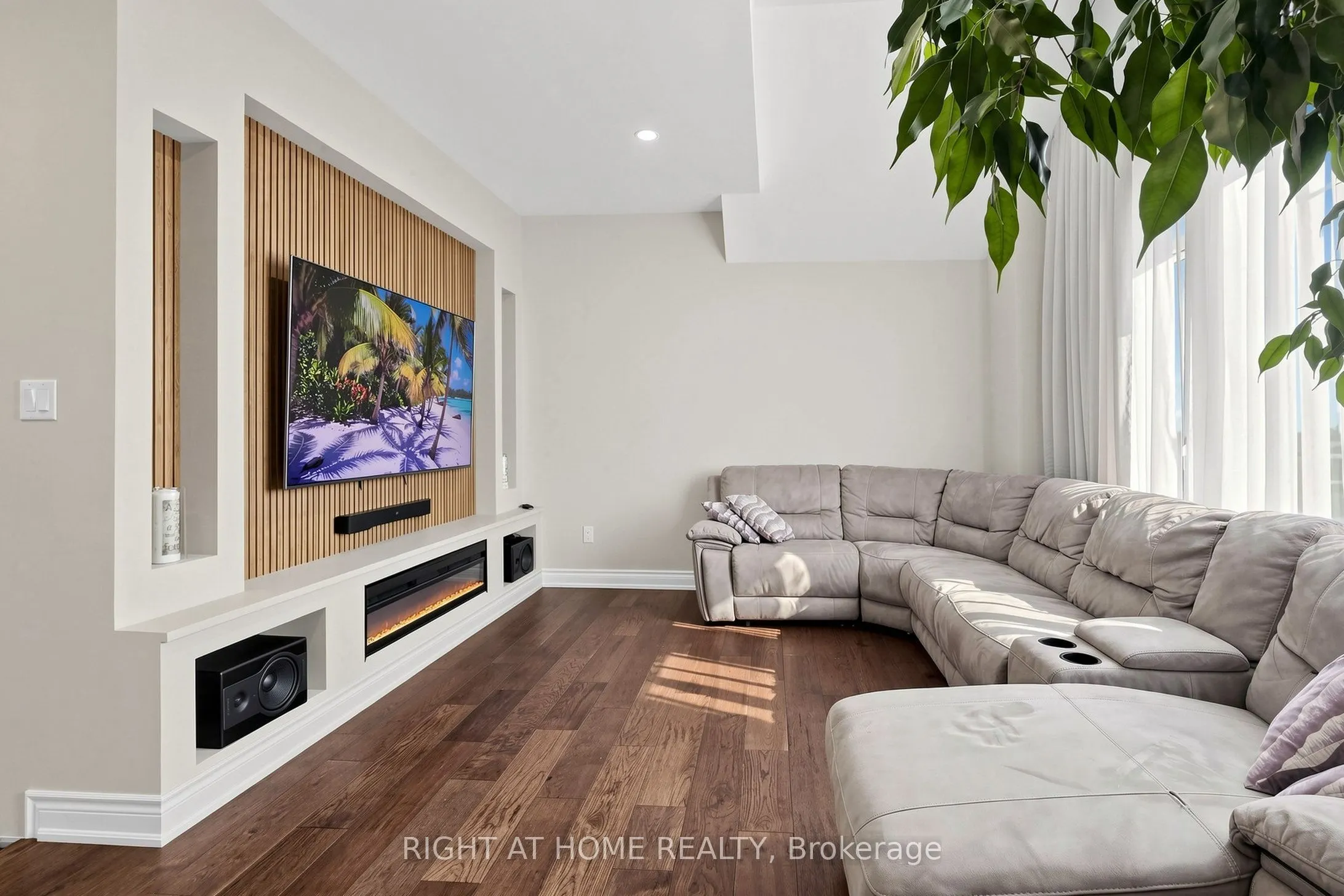 35 Empire Drive