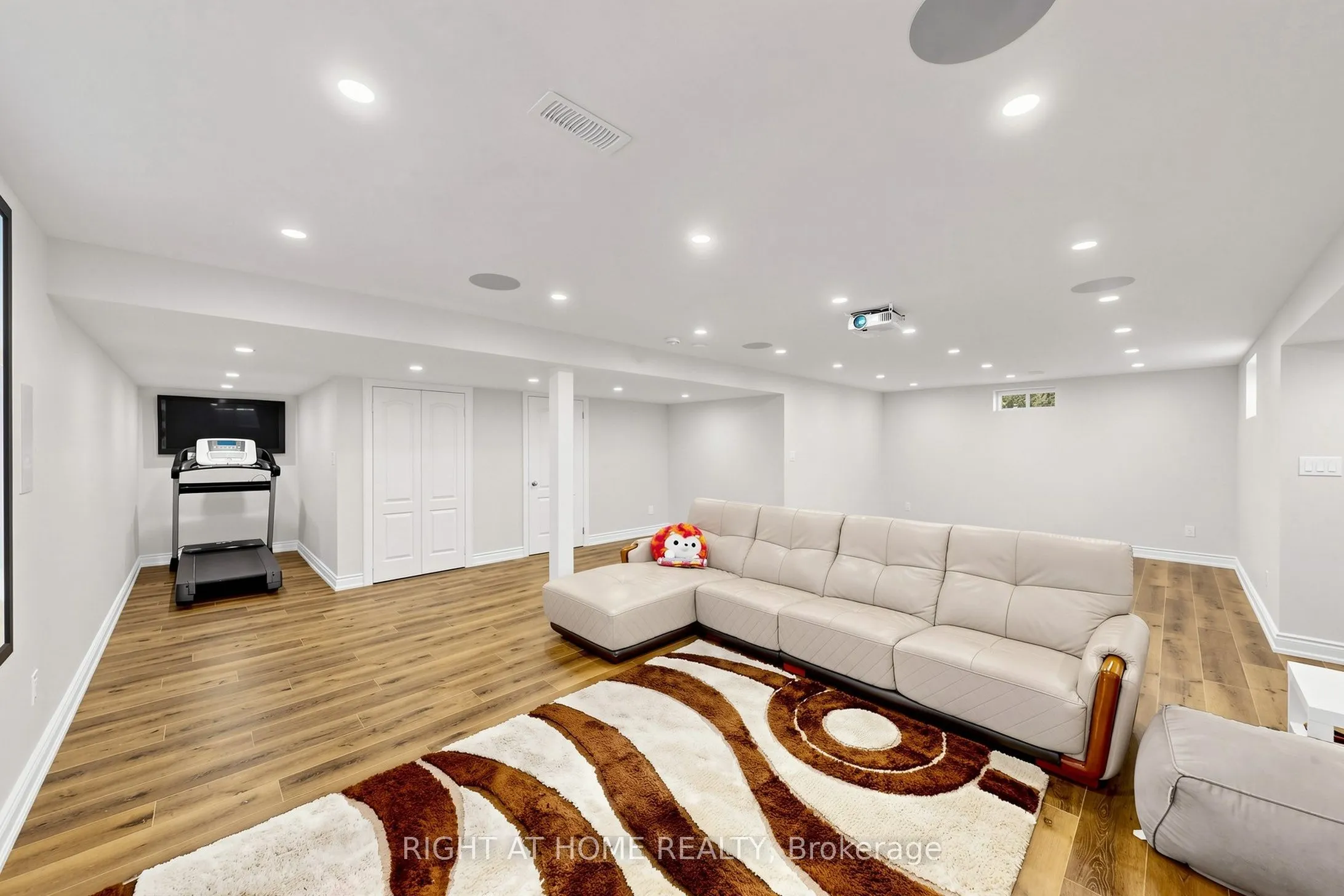 35 Empire Drive