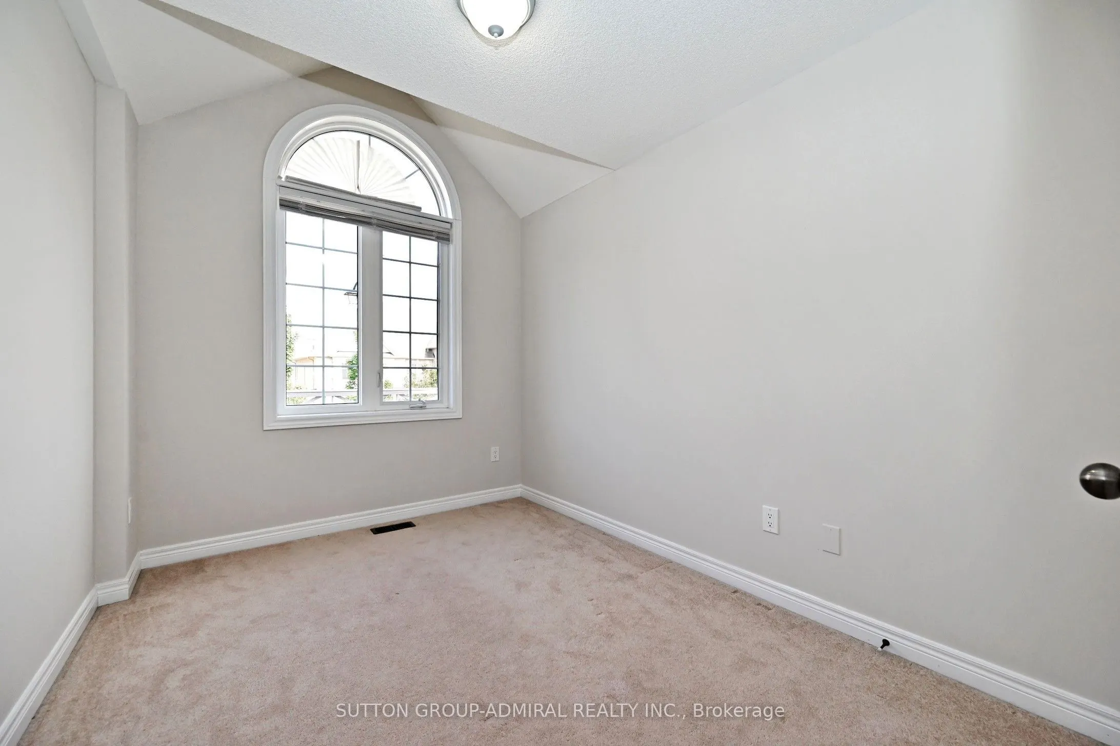 110 Southdown Avenue