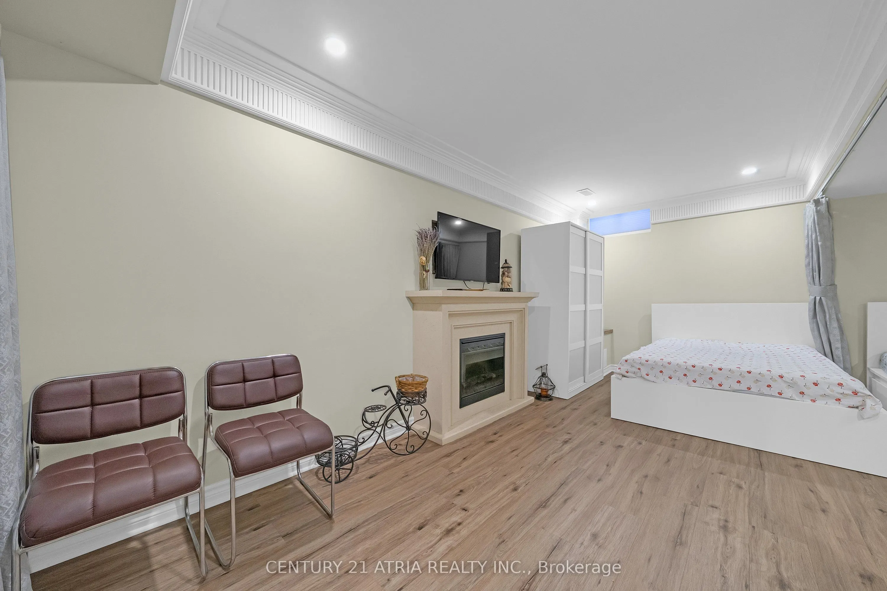 30 Coranto Way