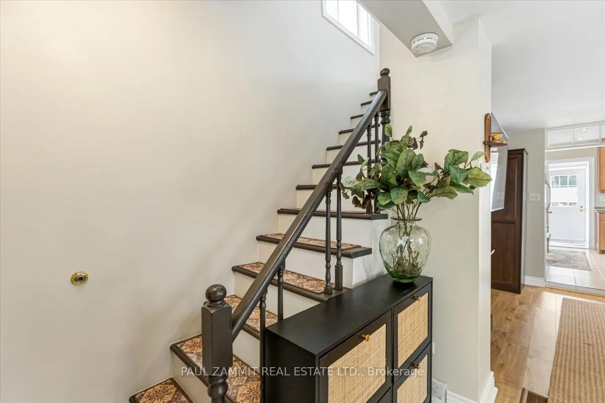 6727 Main Street