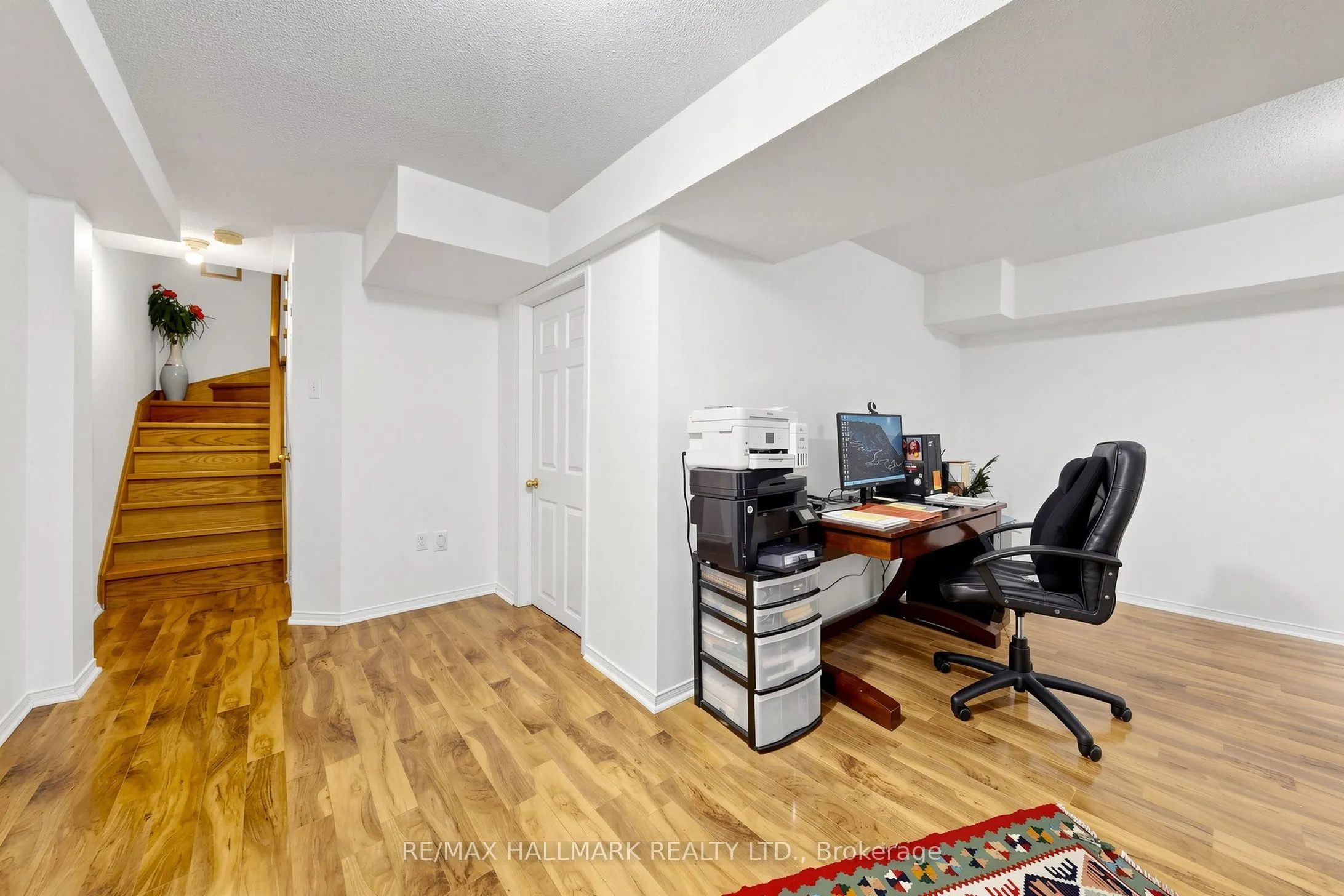 5 Evelyn Buck Lane