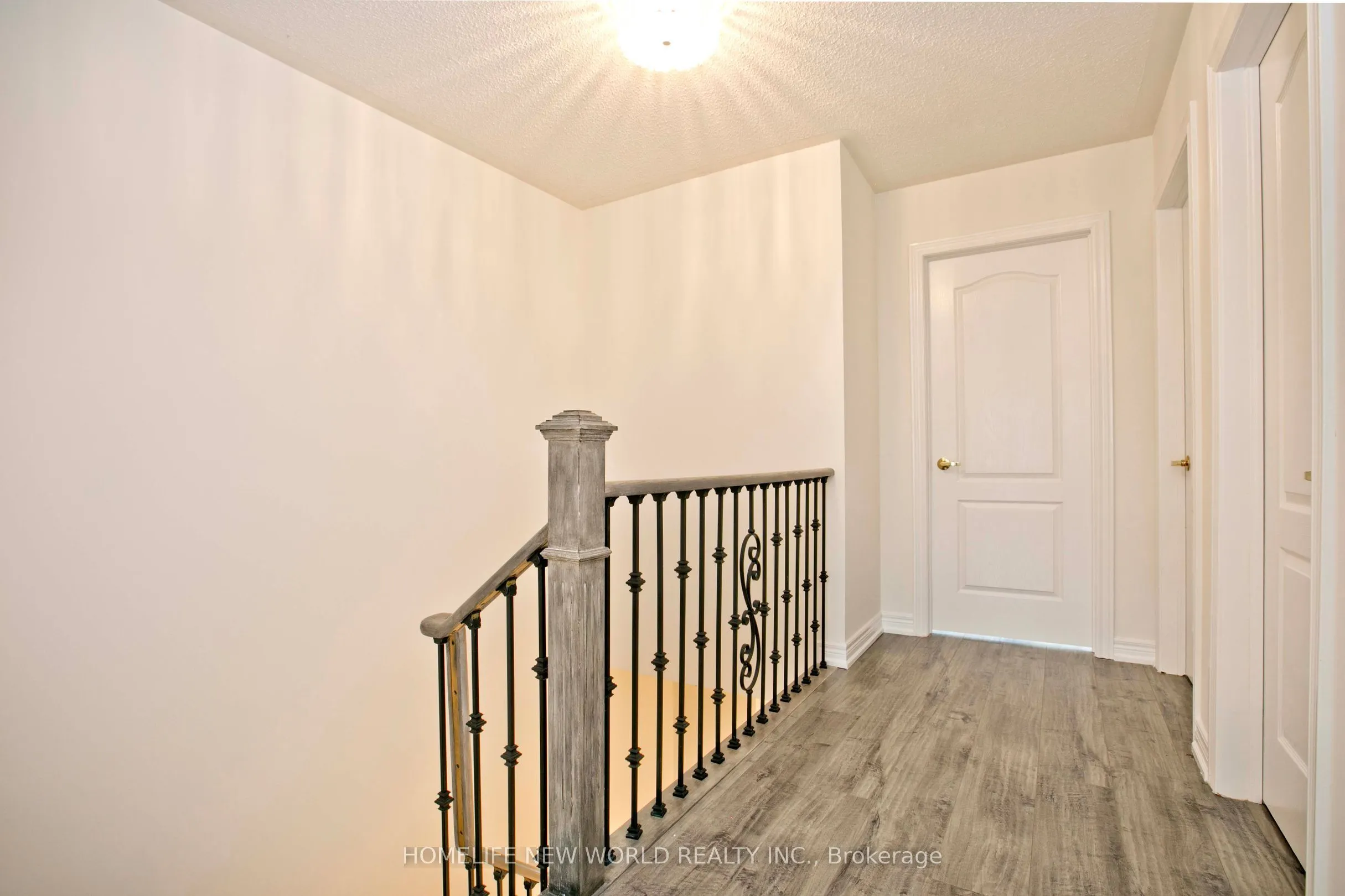 16 Venture Avenue
