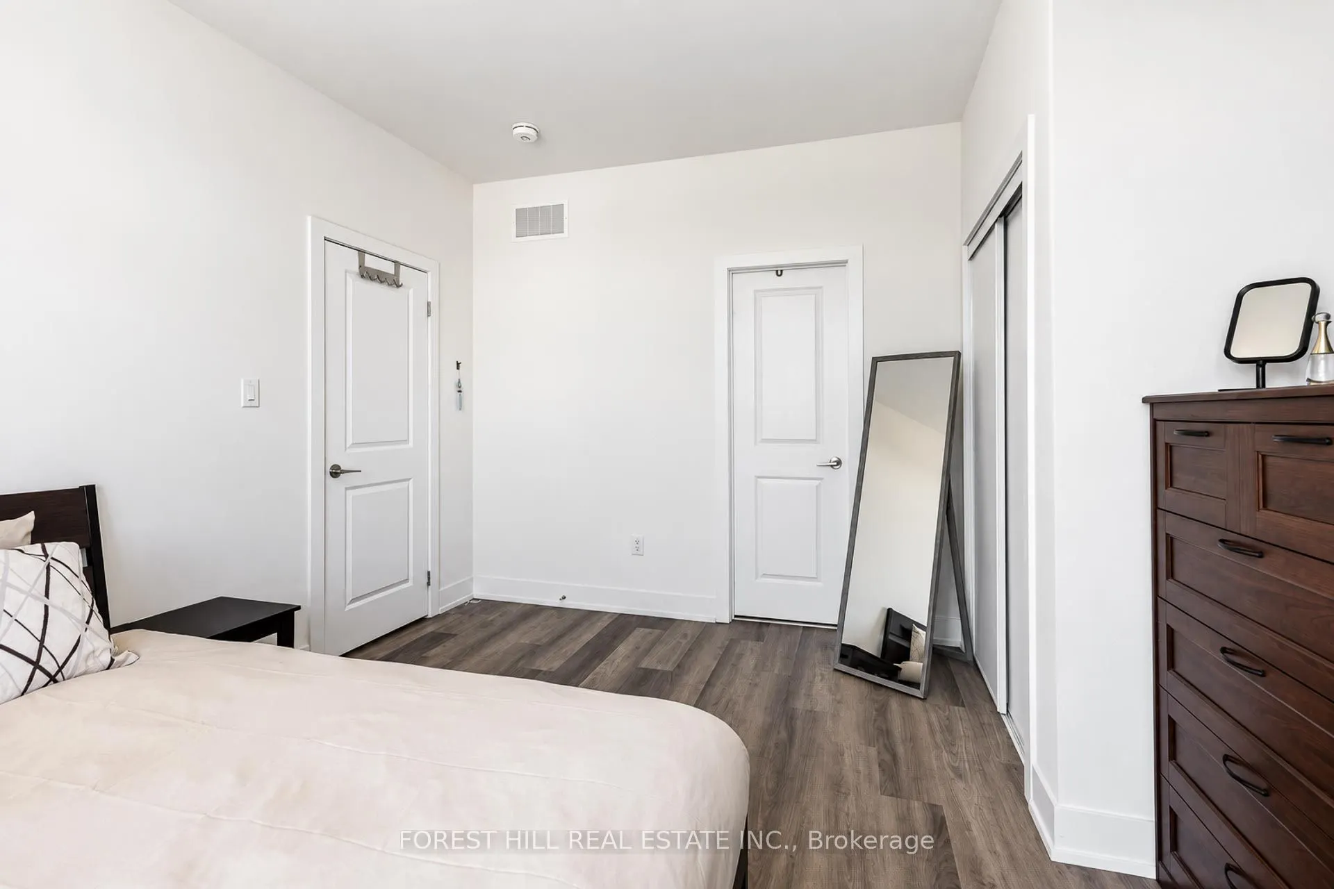 12868 Yonge Street #15