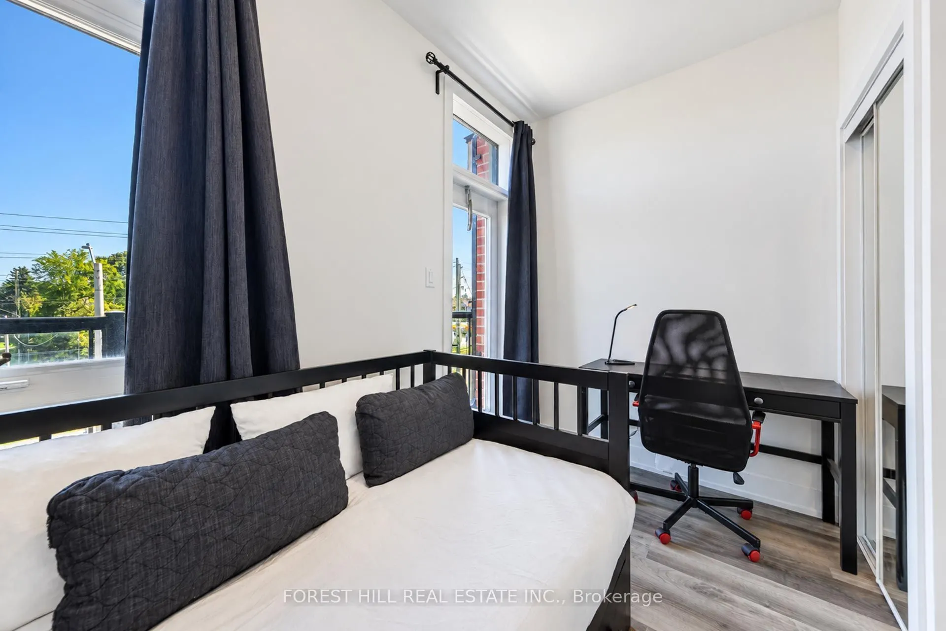 12868 Yonge Street #15