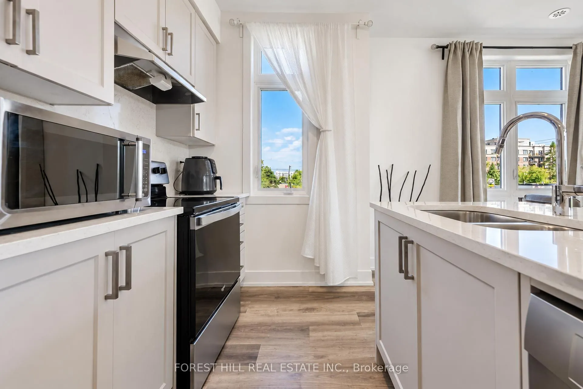 12868 Yonge Street #15