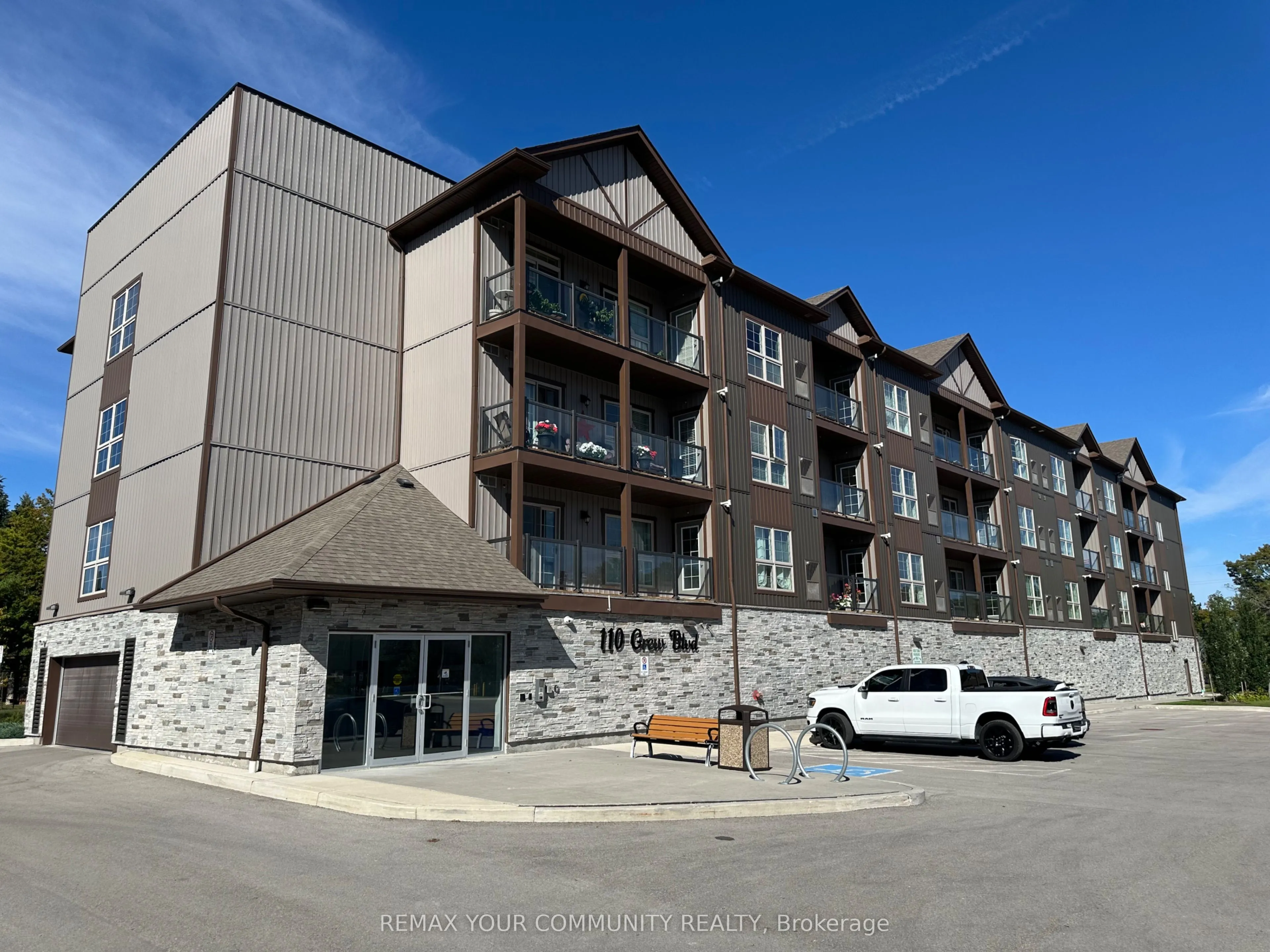110 Grew Boulevard W #202