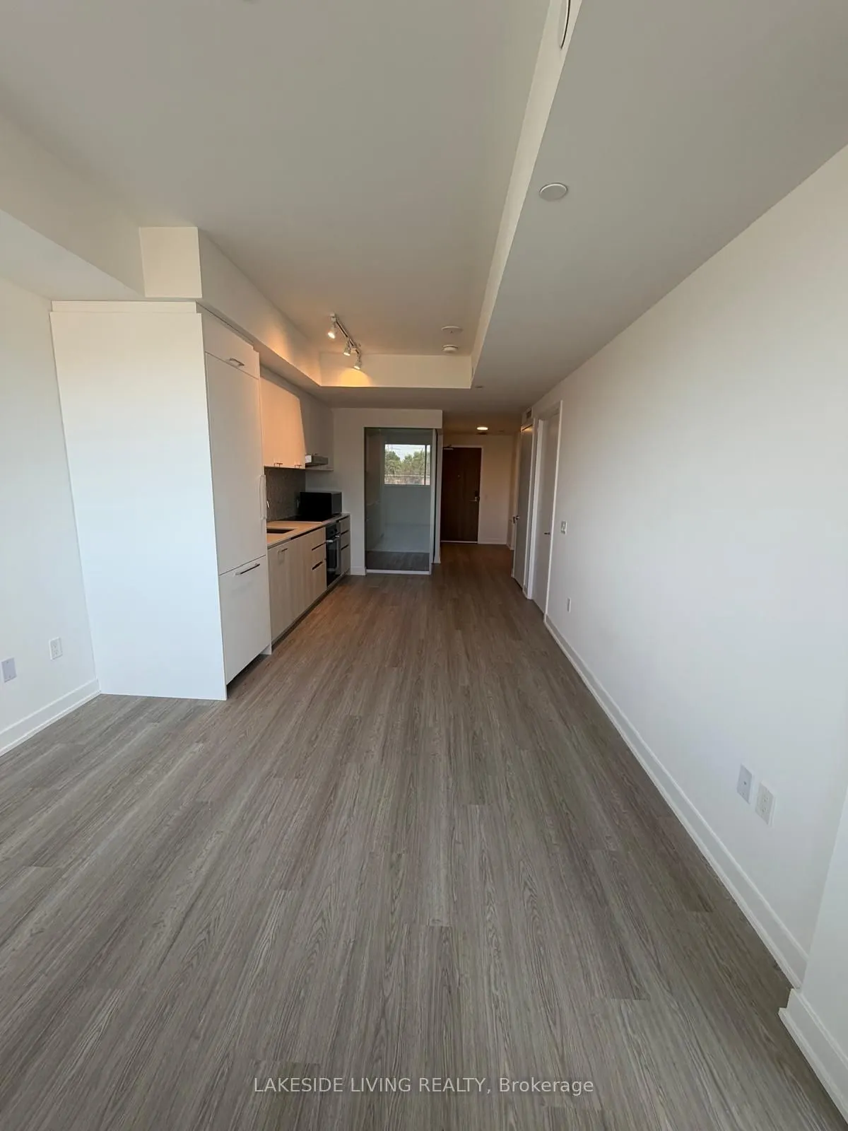 8188 Yonge Street #309