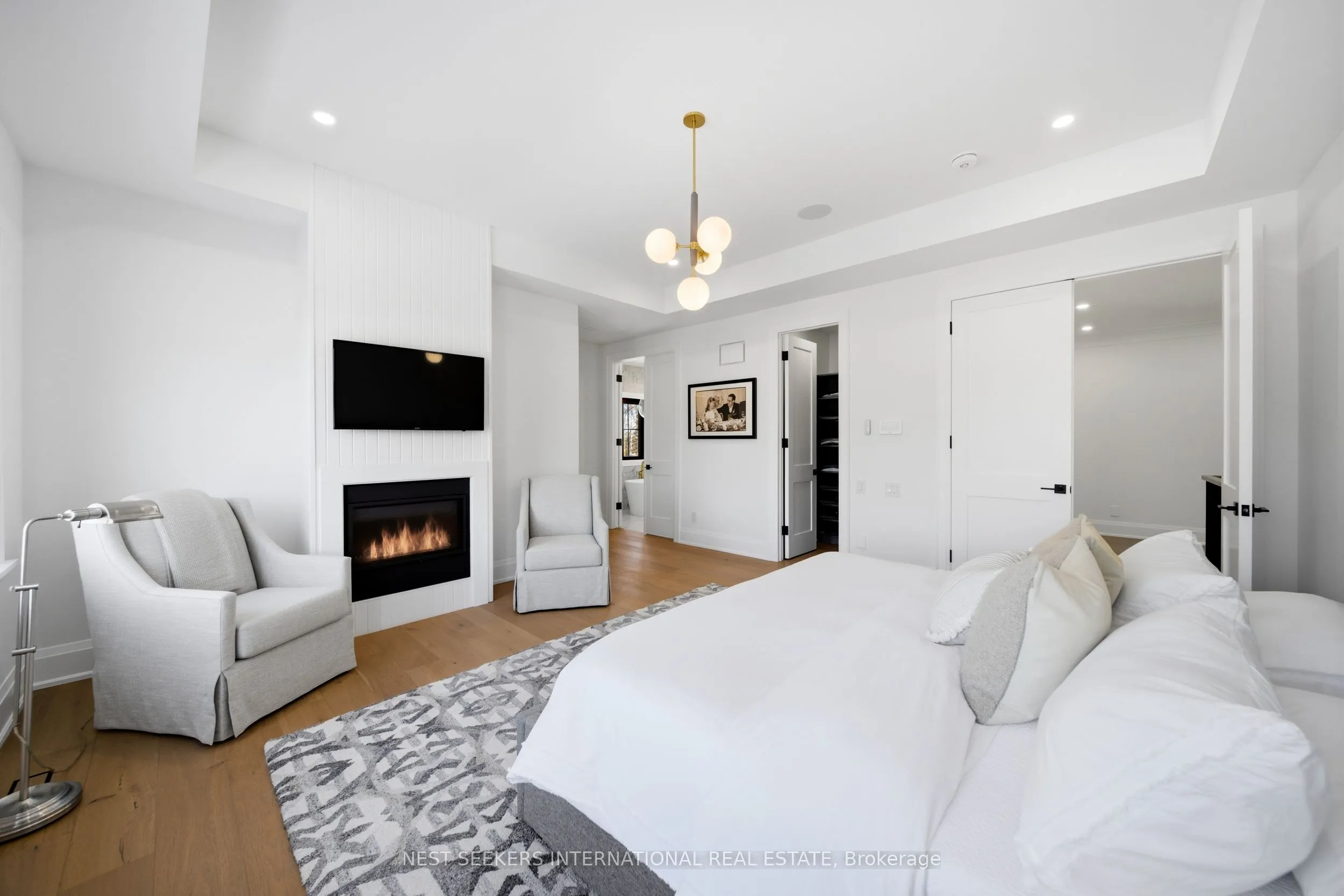 26 Royal Avenue