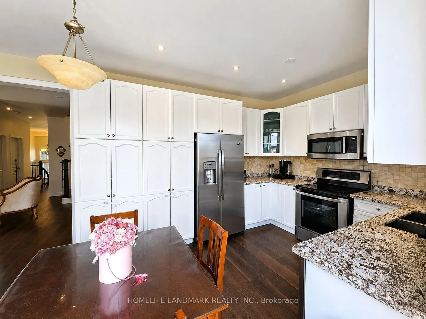 41 Mansard Drive