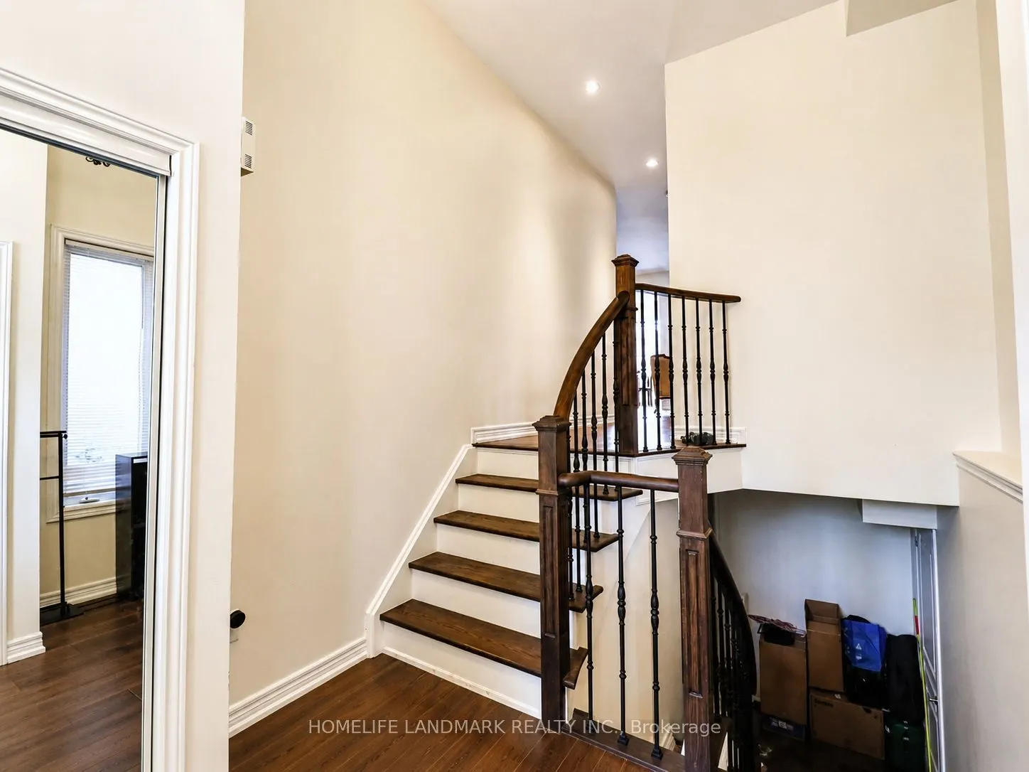 41 Mansard Drive