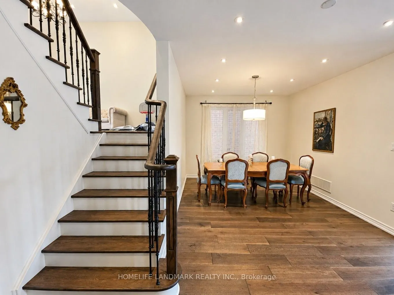 41 Mansard Drive