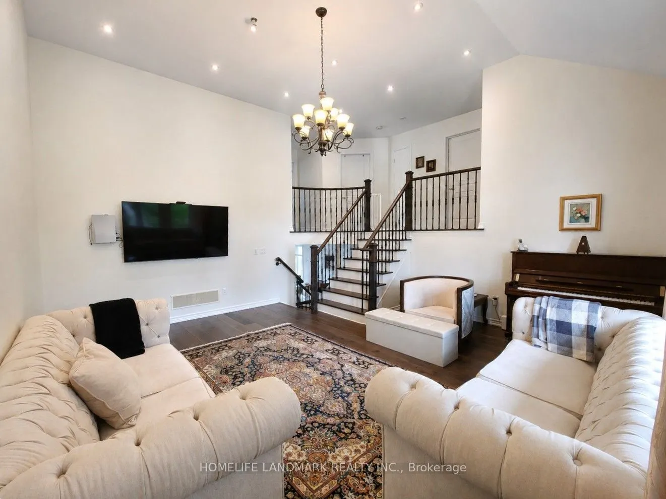 41 Mansard Drive