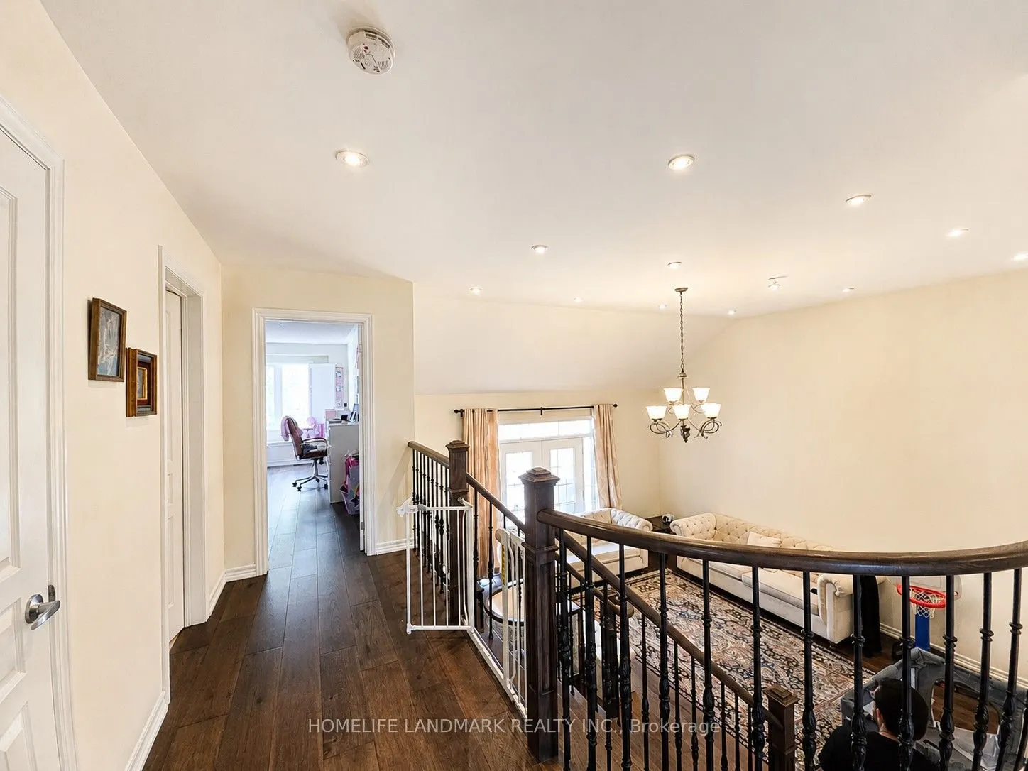 41 Mansard Drive