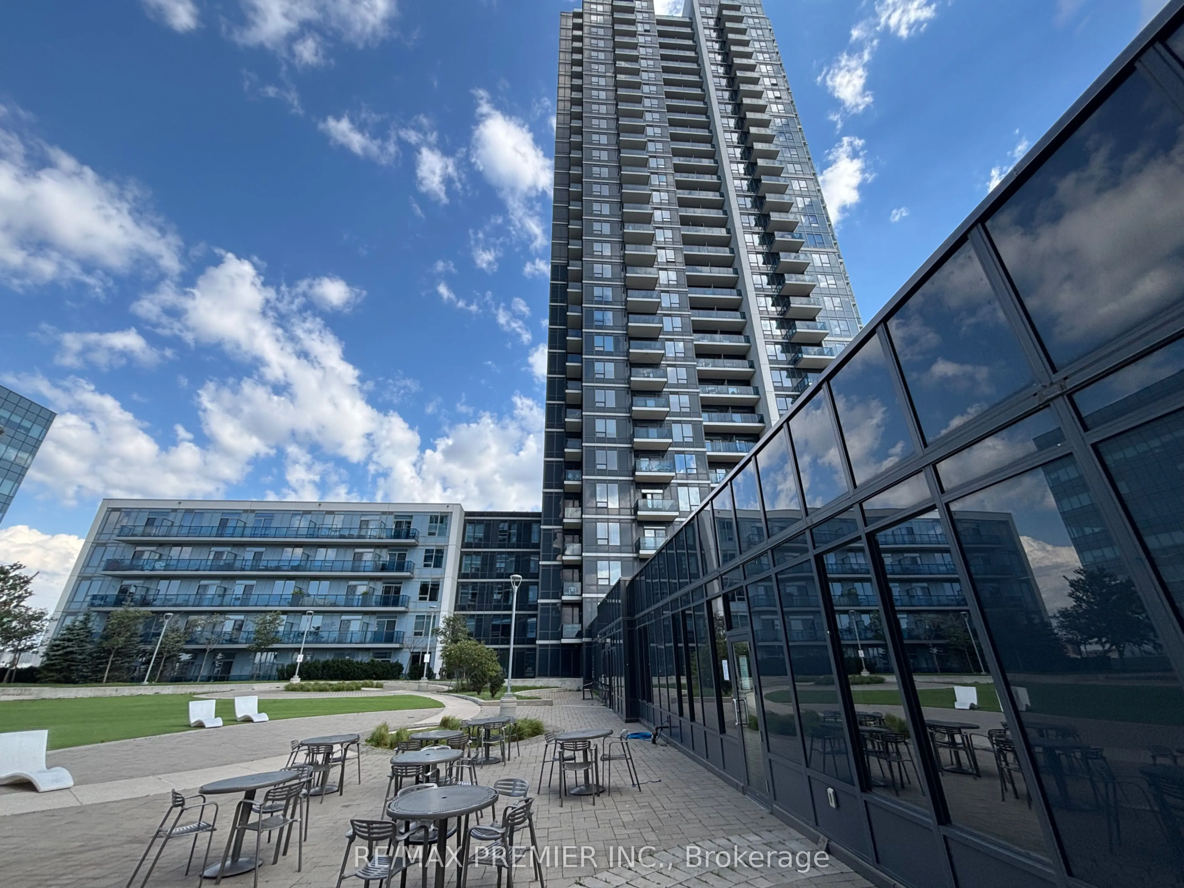 3600 Highway 7 Drive #2205