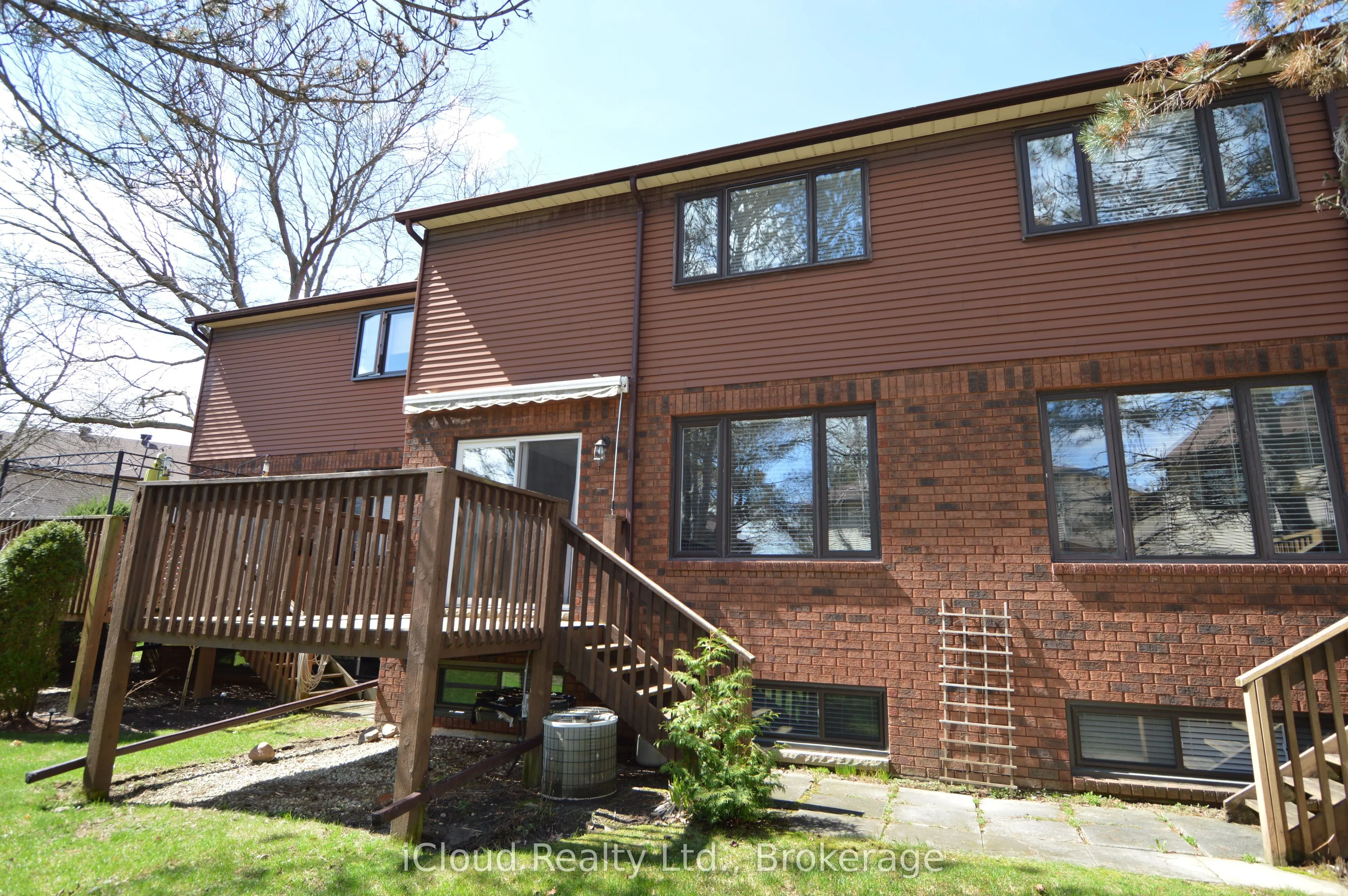 101 Riverview Road #32