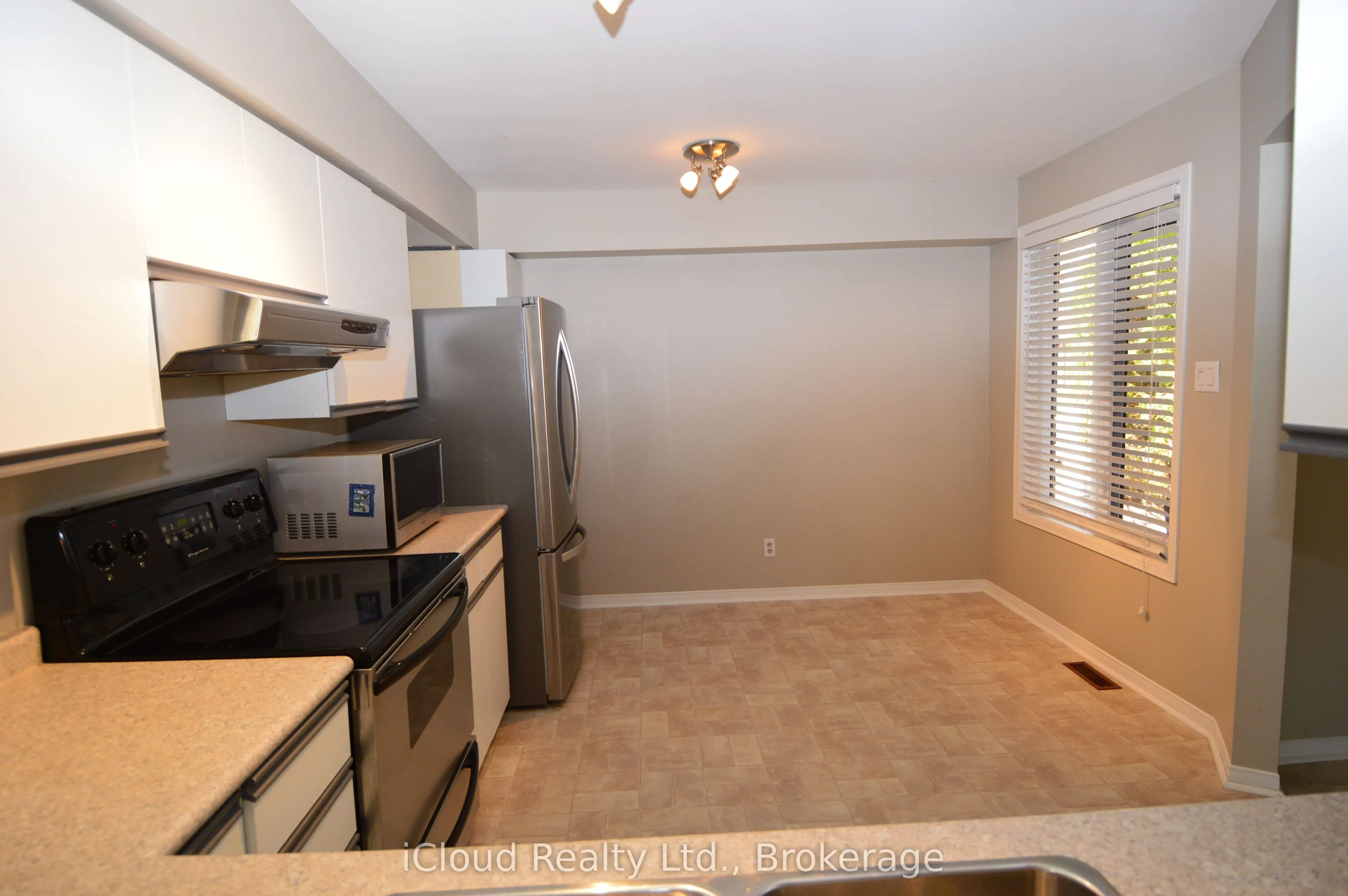 101 Riverview Road #32