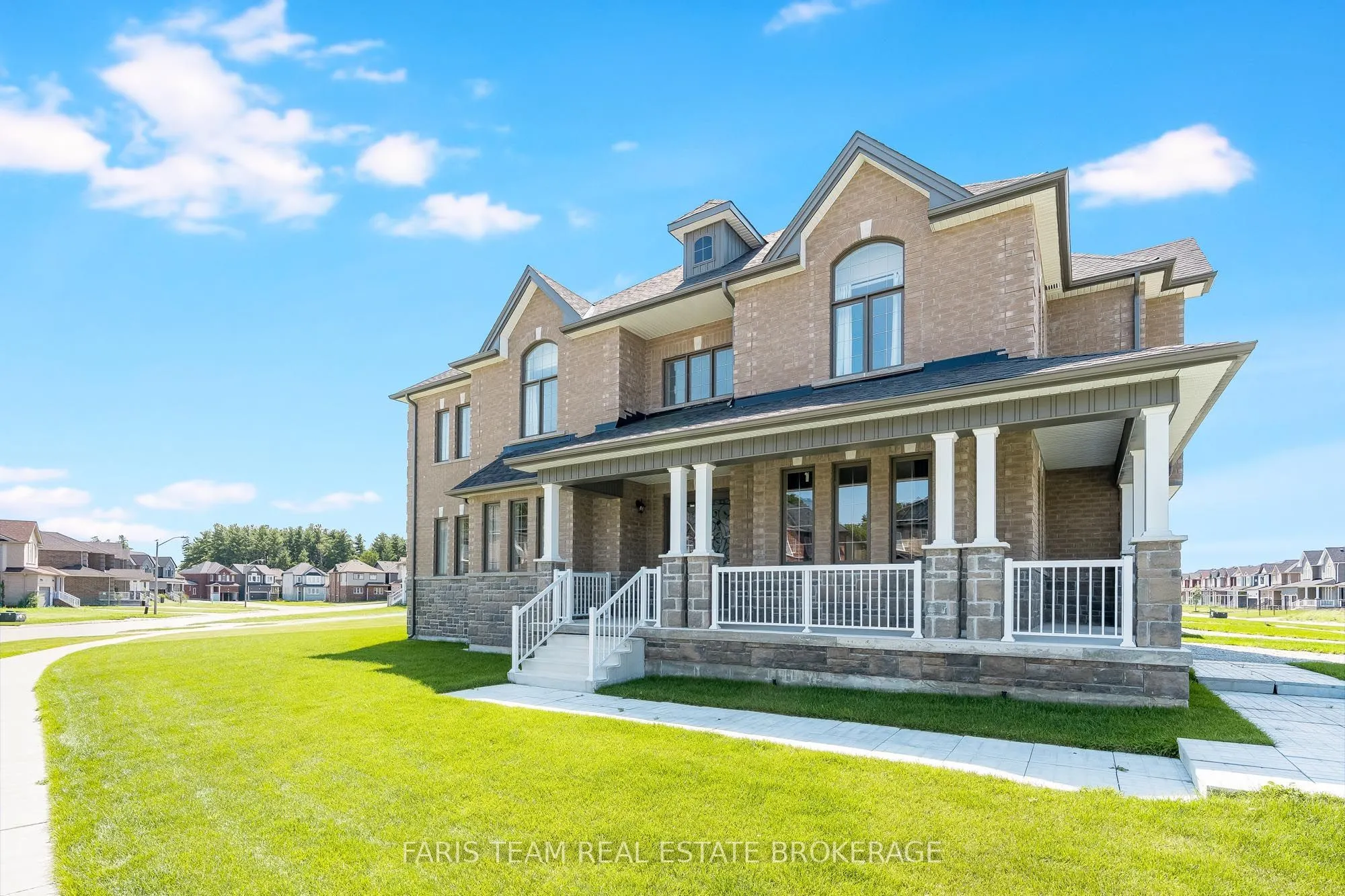63 Wood Crescent