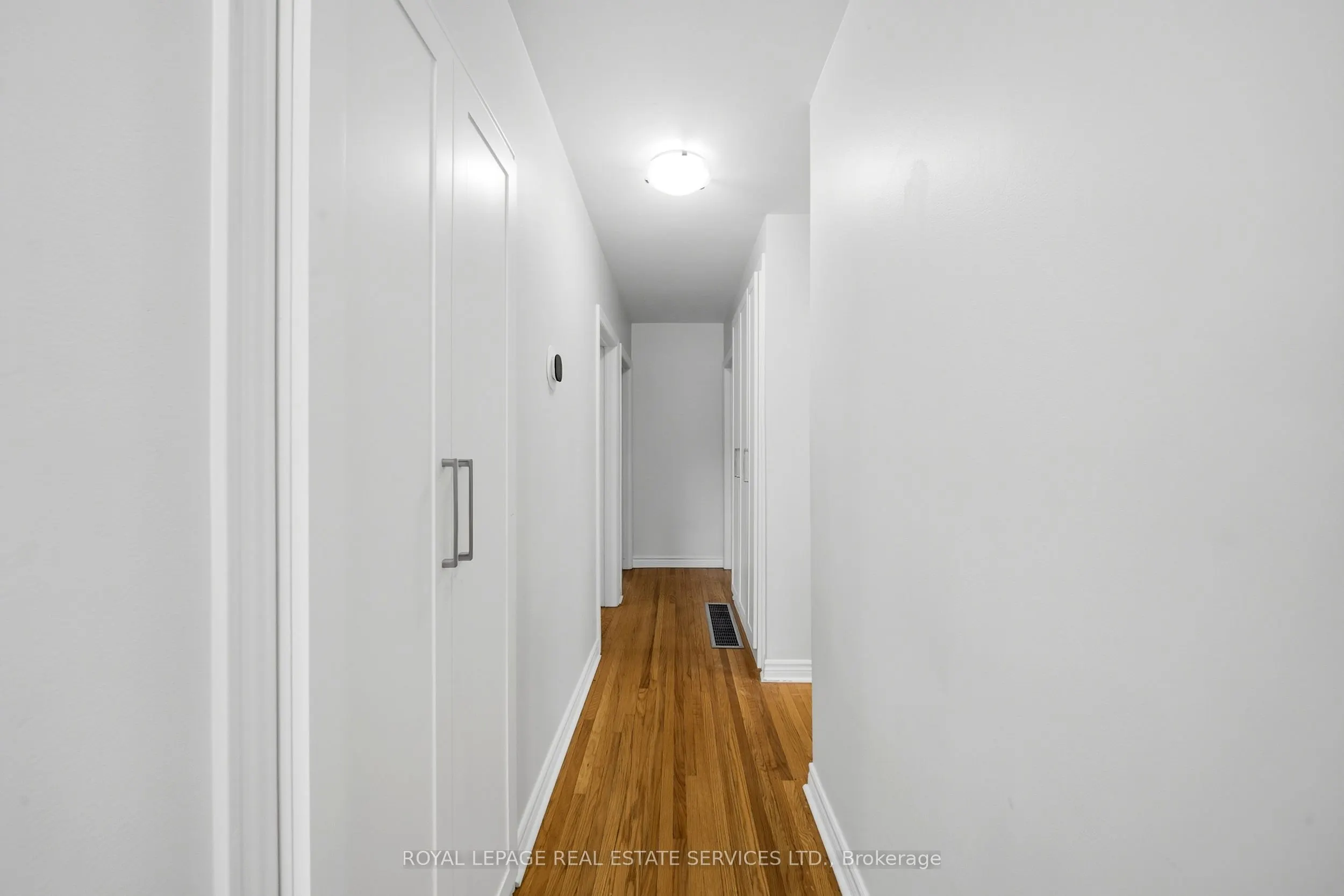 6 Corbett Crescent #Main