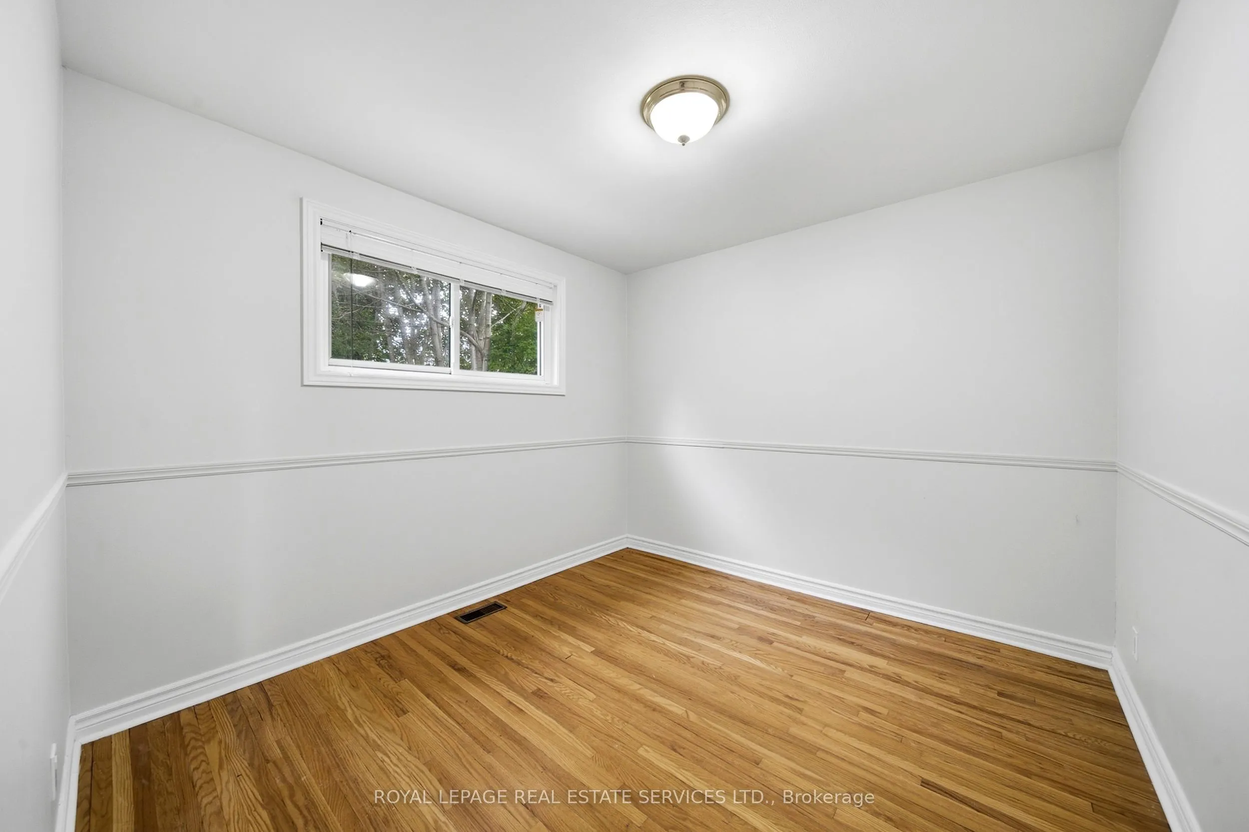 6 Corbett Crescent #Main