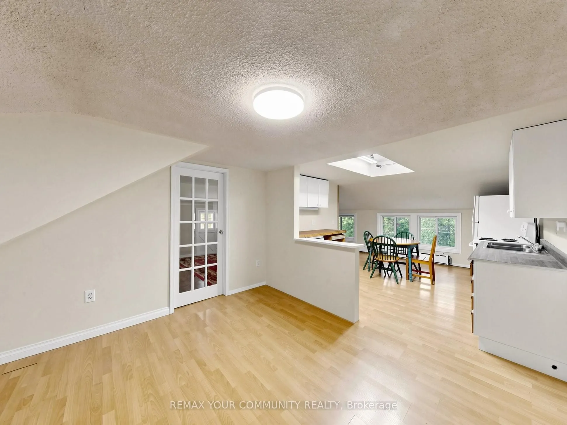 6055 Main Street