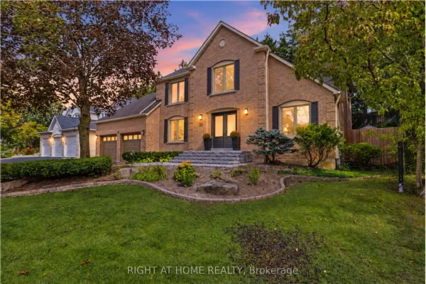 11 Harrowsmith Place