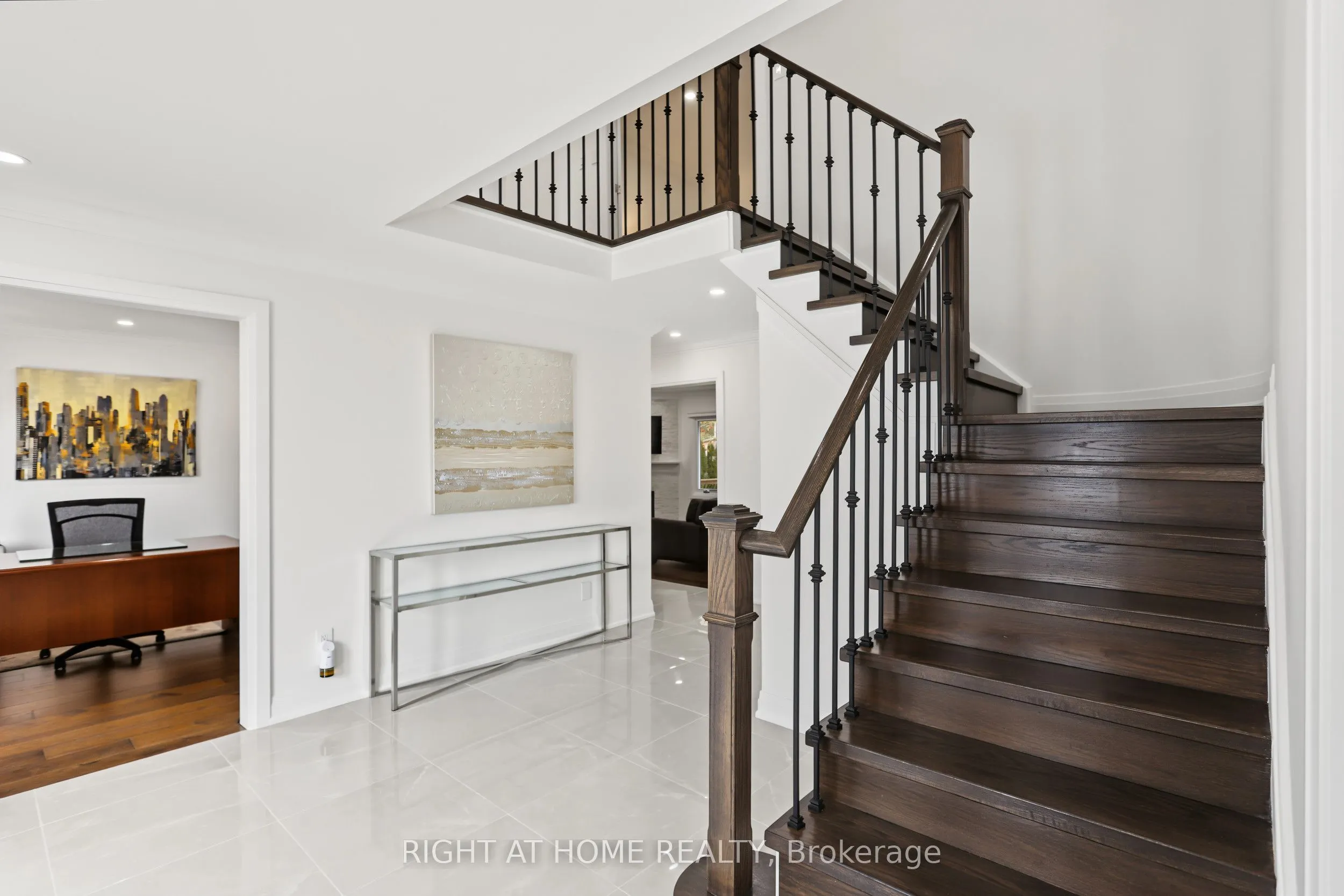 11 Harrowsmith Place