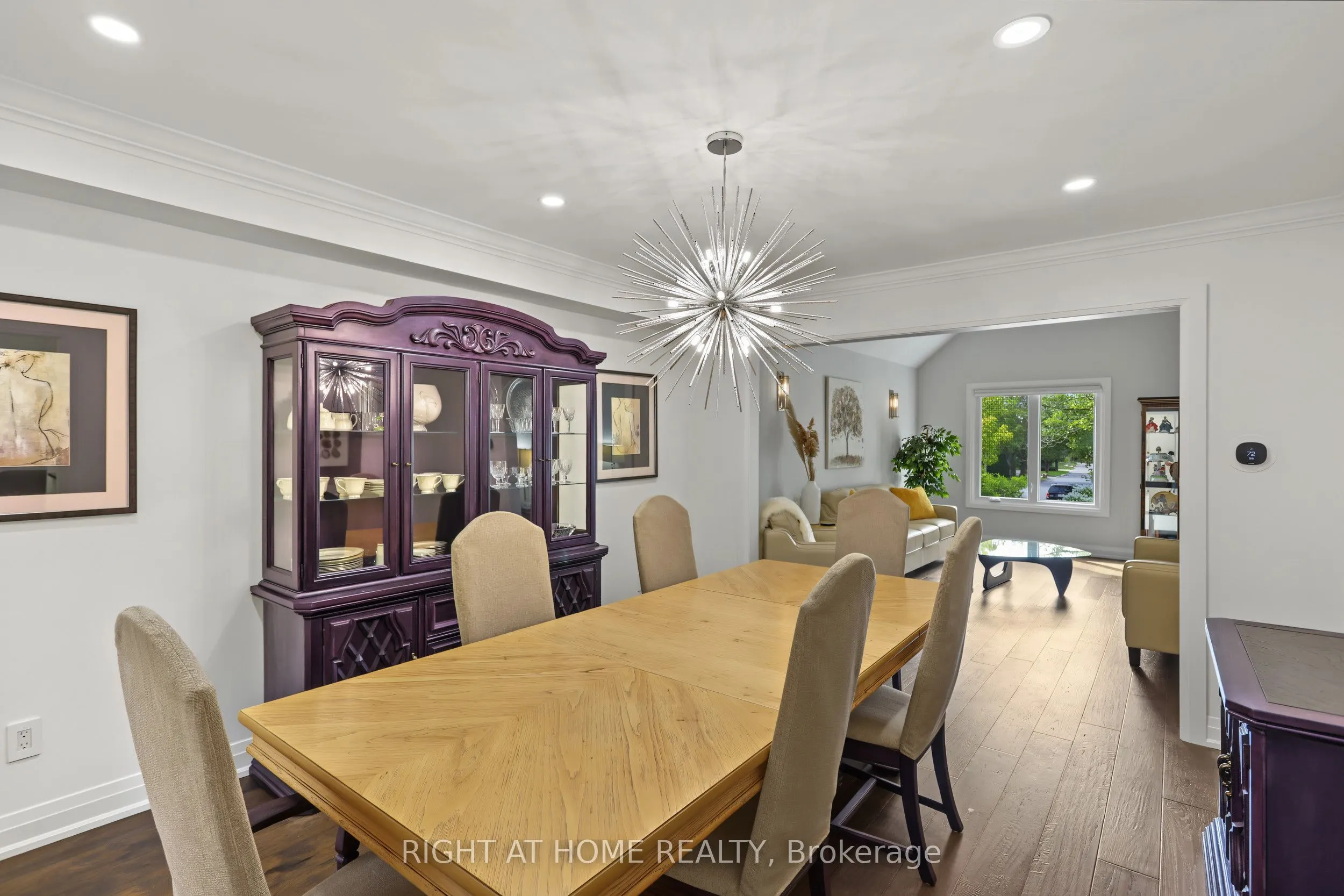 11 Harrowsmith Place