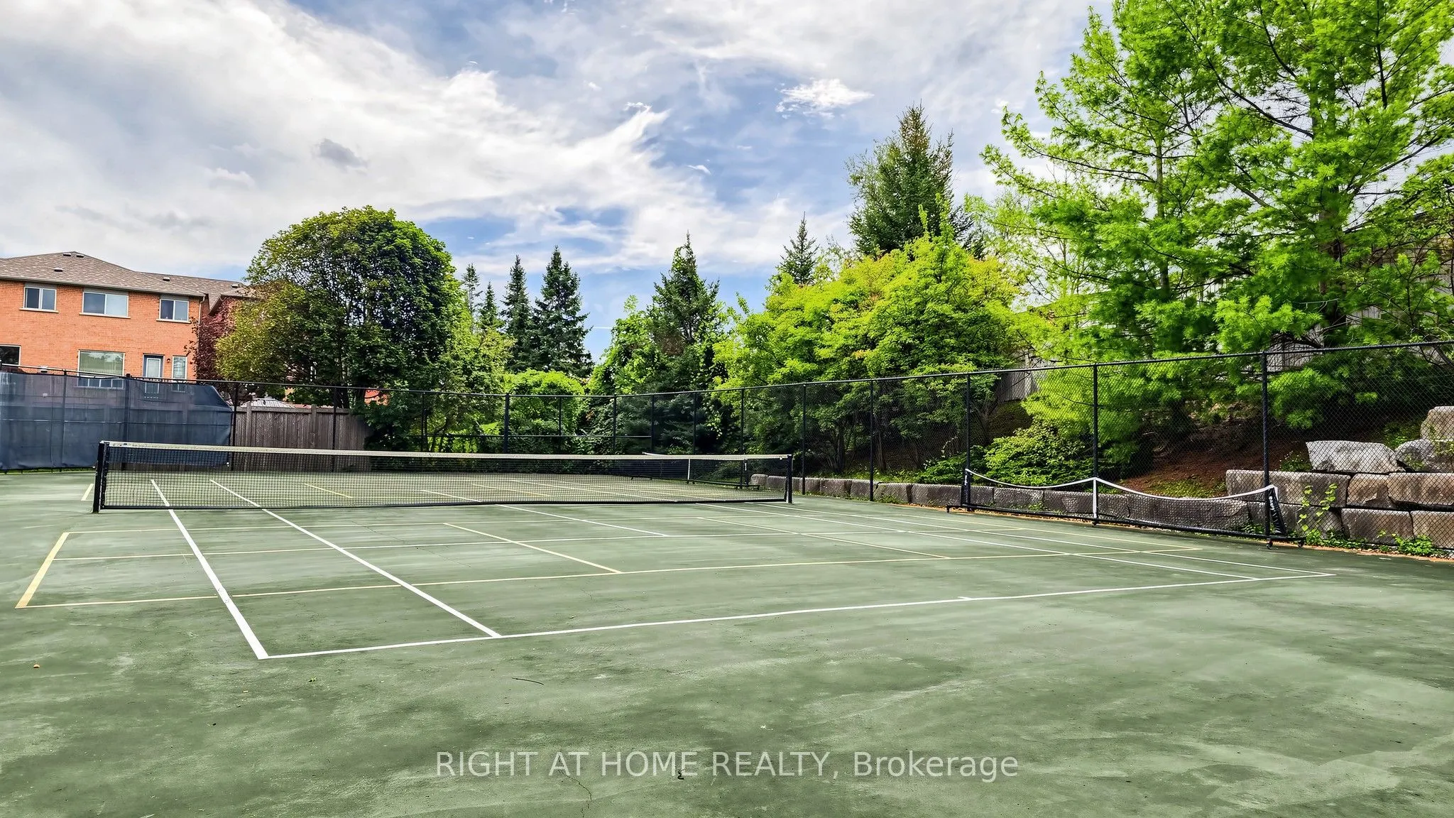 330 Red Maple Road #1103