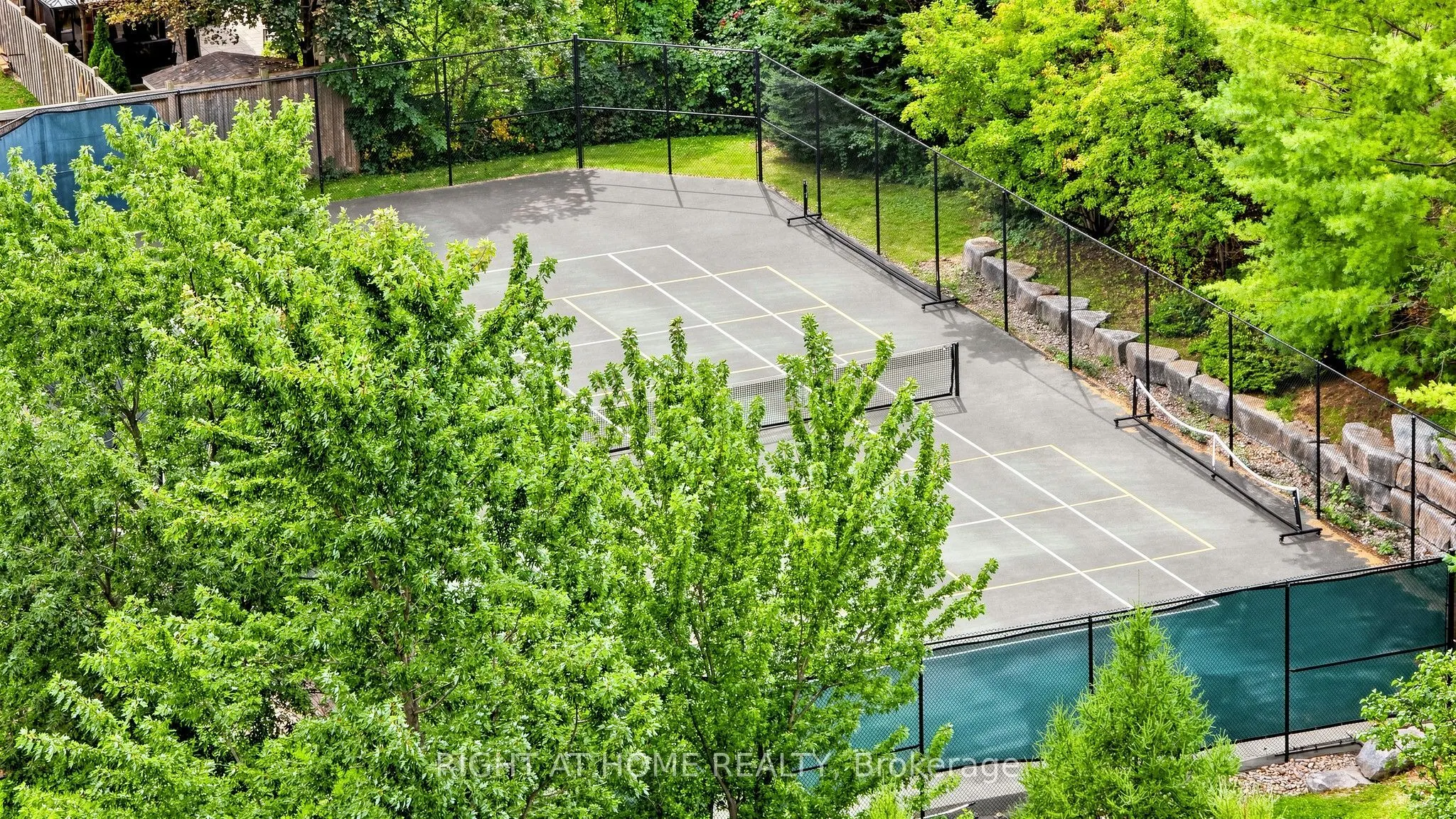 330 Red Maple Road #1103