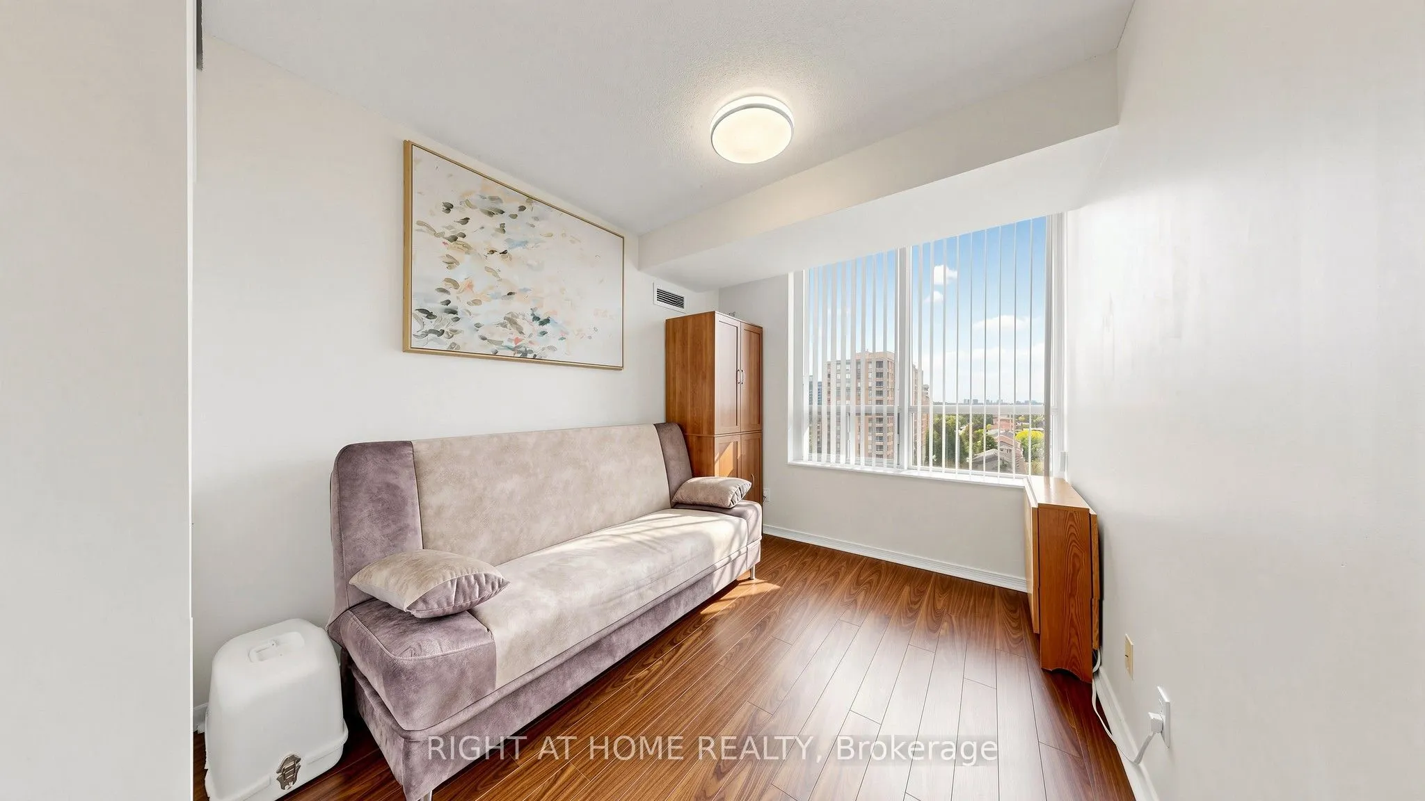 330 Red Maple Road #1103